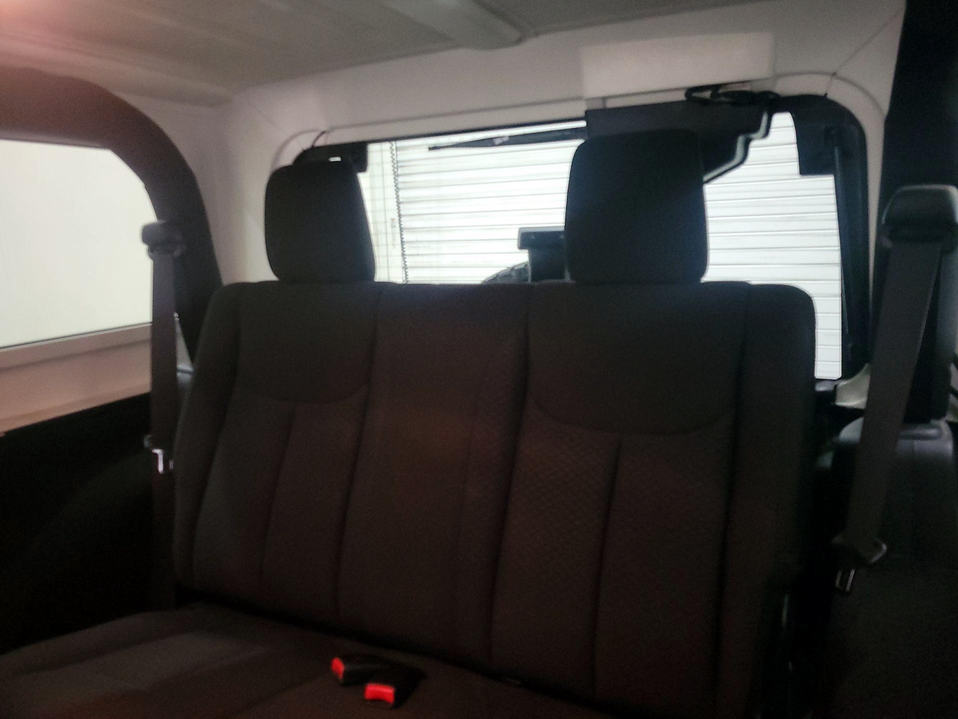Thumbnail: 2014 Jeep Wrangler - 16