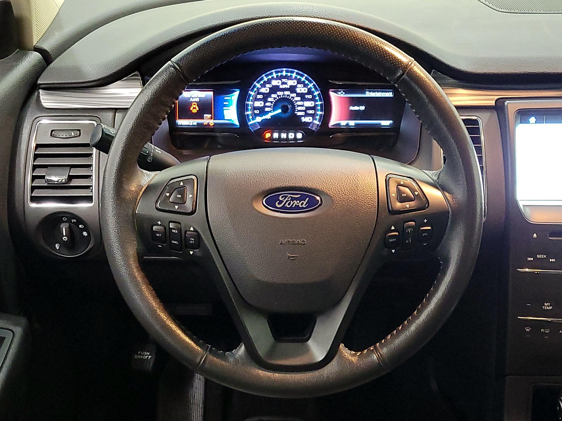 Thumbnail: 2019 Ford Flex - 10