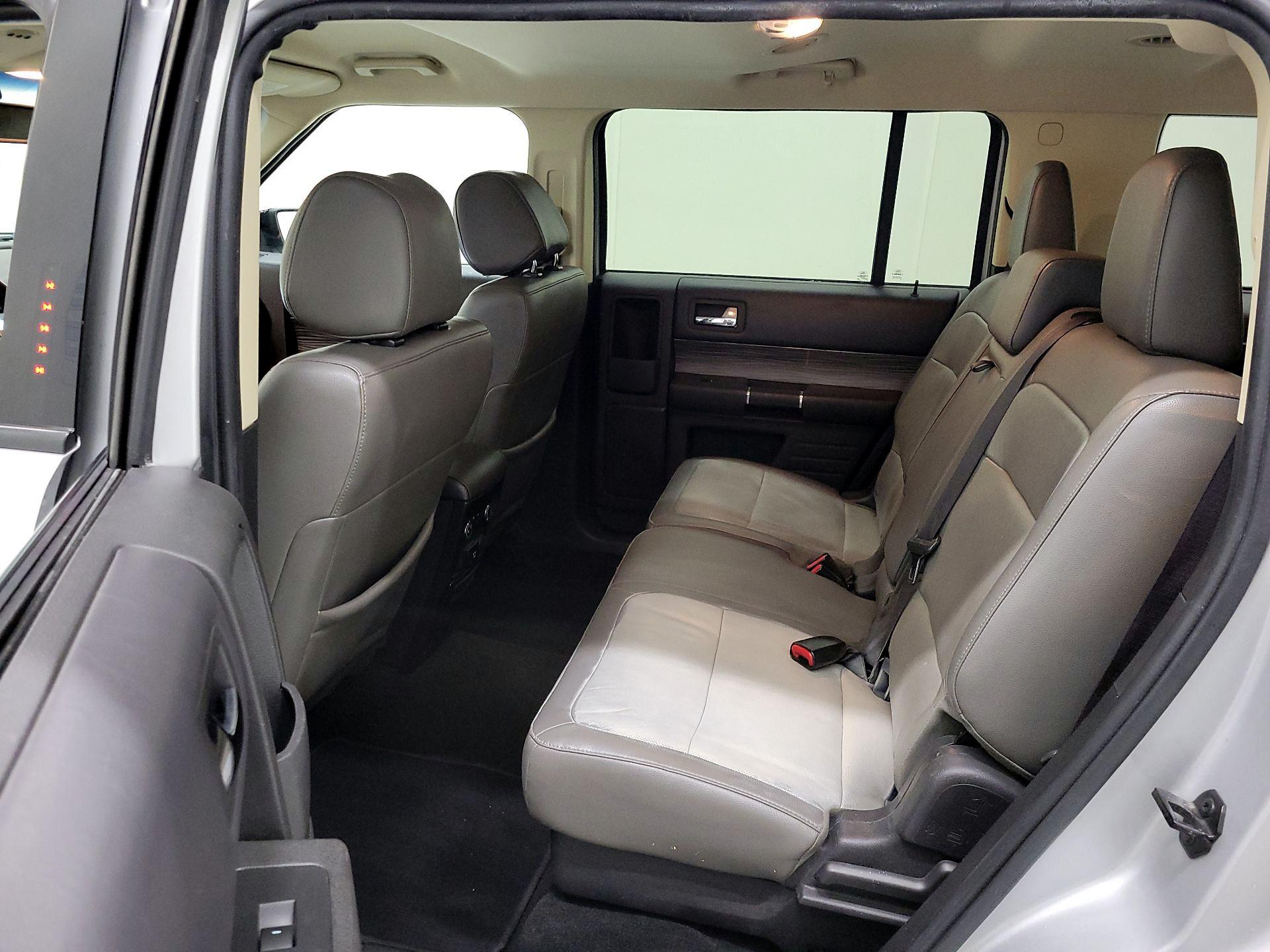 Thumbnail: 2019 Ford Flex - 18