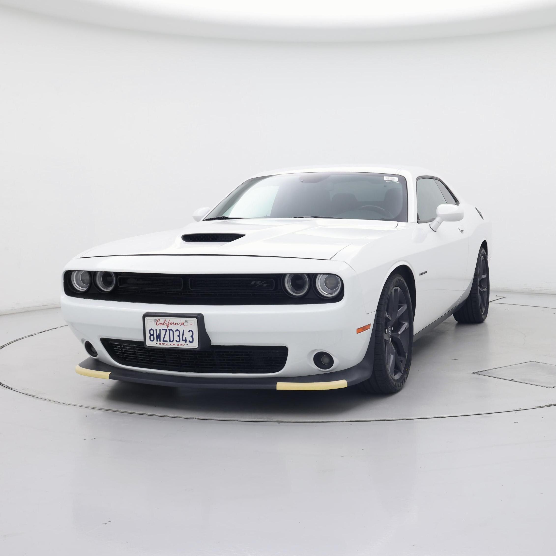 Thumbnail: 2021 Dodge Challenger - 4