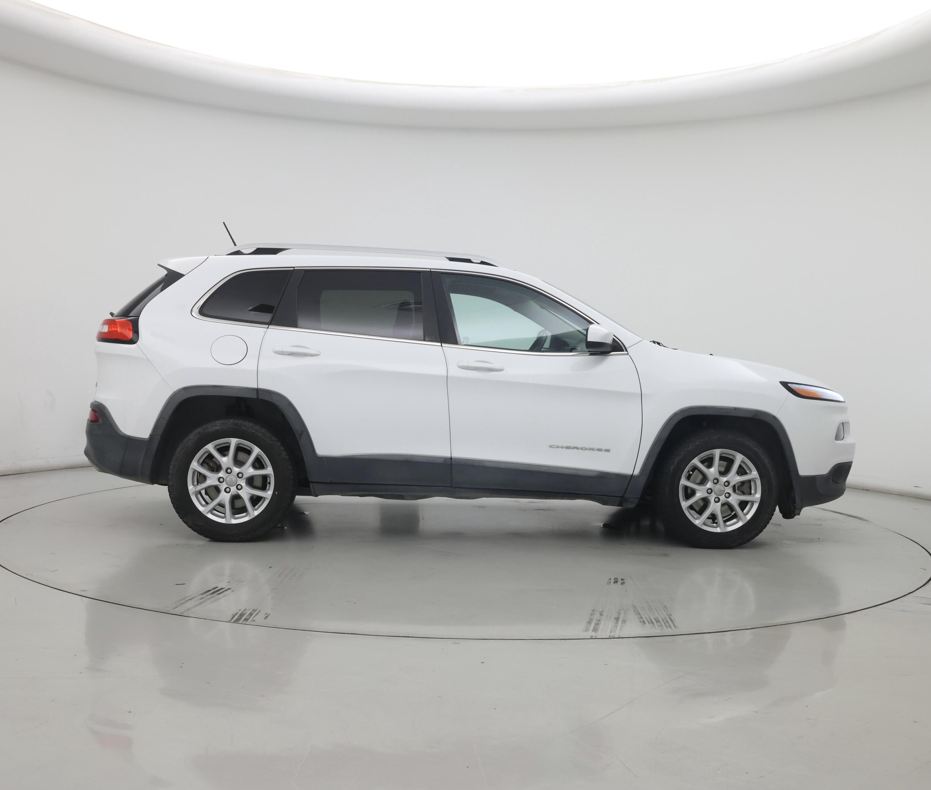 Thumbnail: 2015 Jeep Cherokee - 7