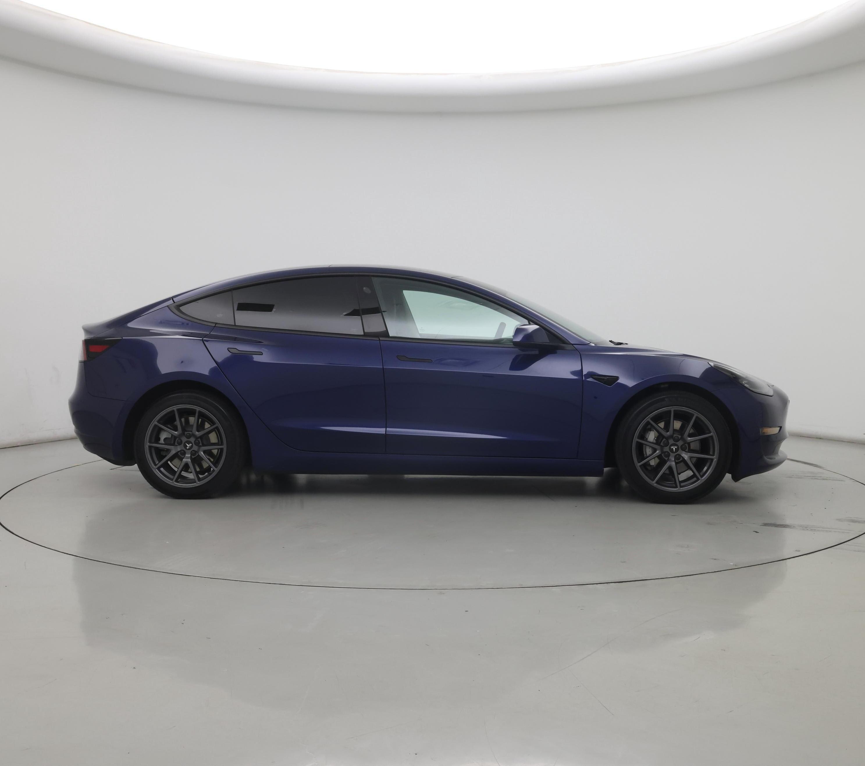 Thumbnail: 2022 Tesla Model 3 - 7