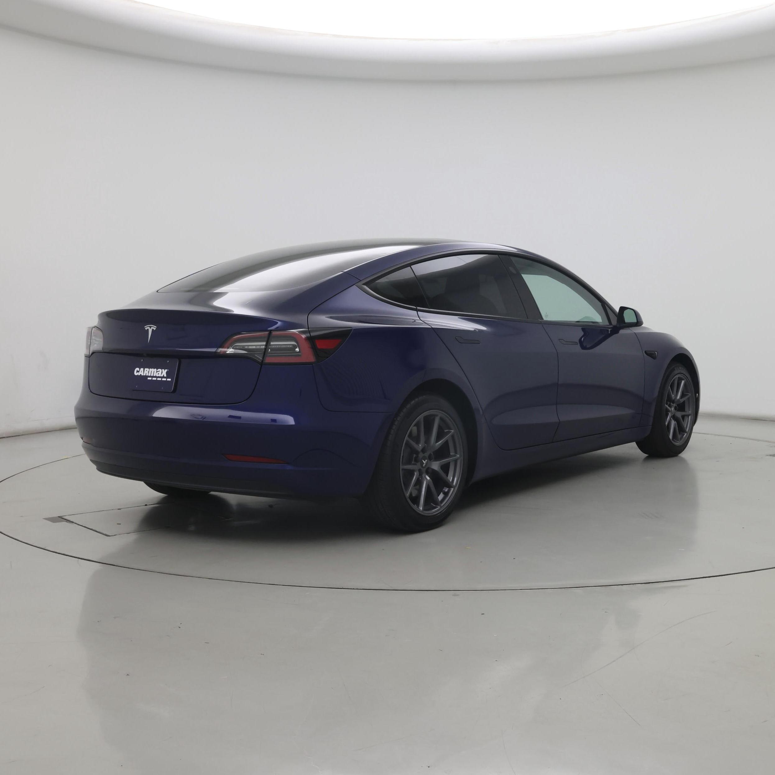 Thumbnail: 2022 Tesla Model 3 - 8