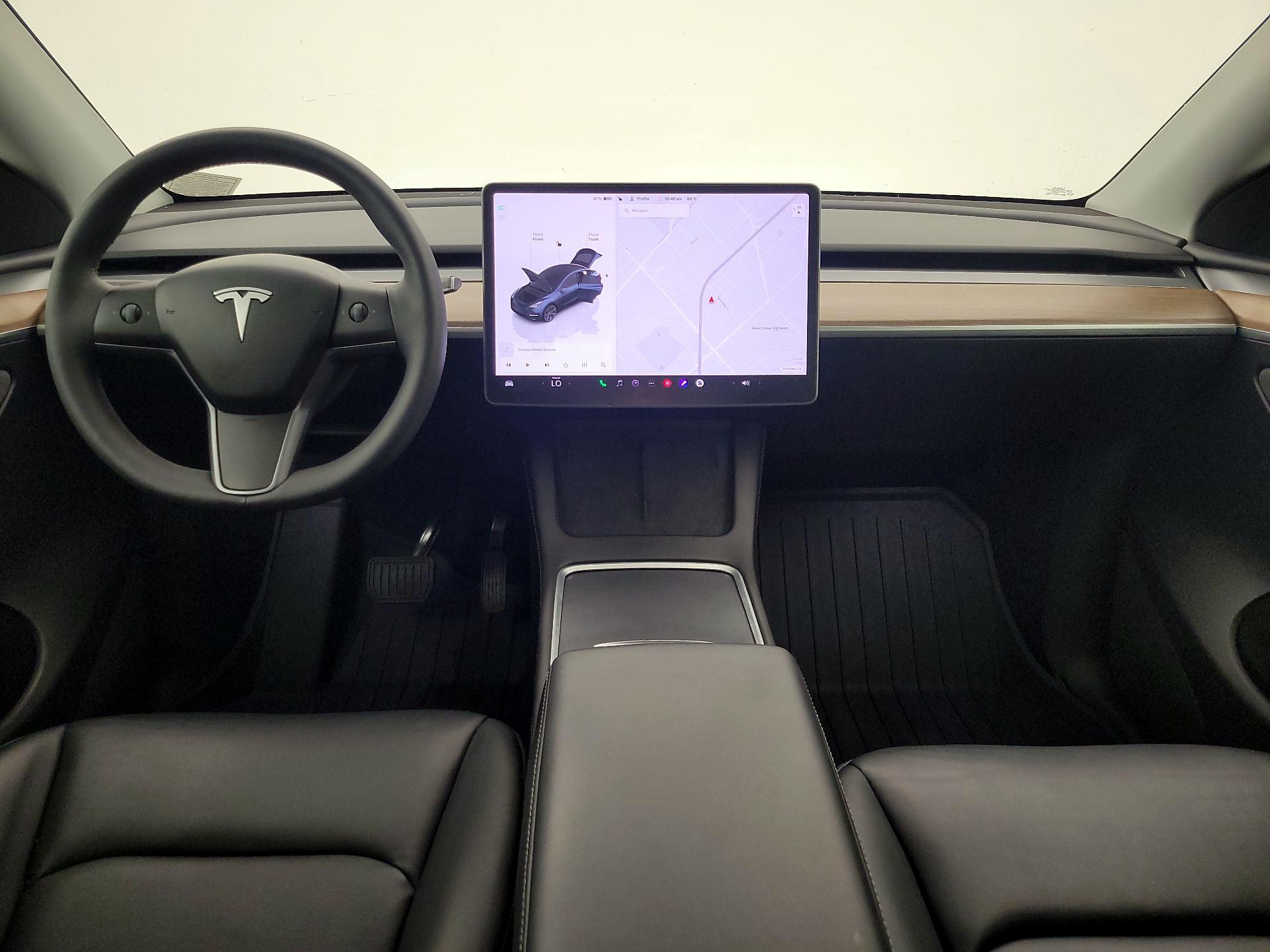 Thumbnail: 2024 Tesla Model Y - 9