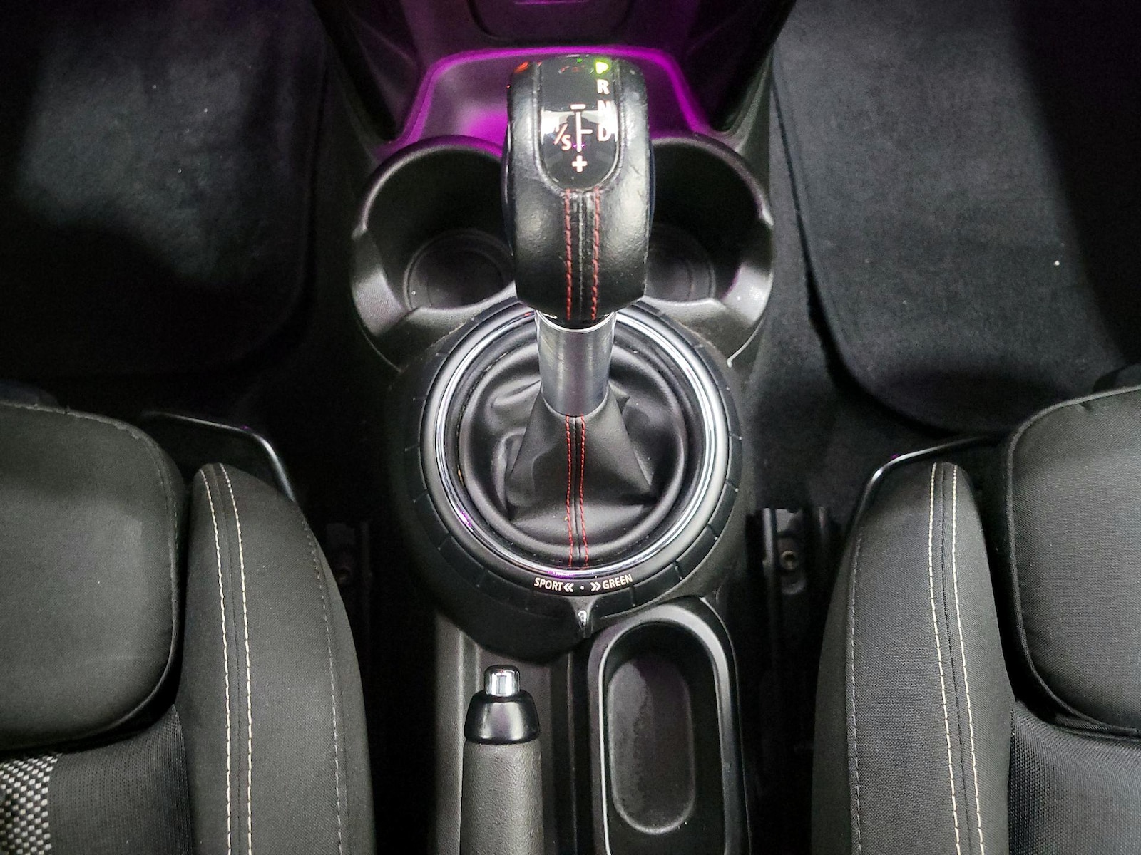 2015 MINI Cooper S - Photo 17