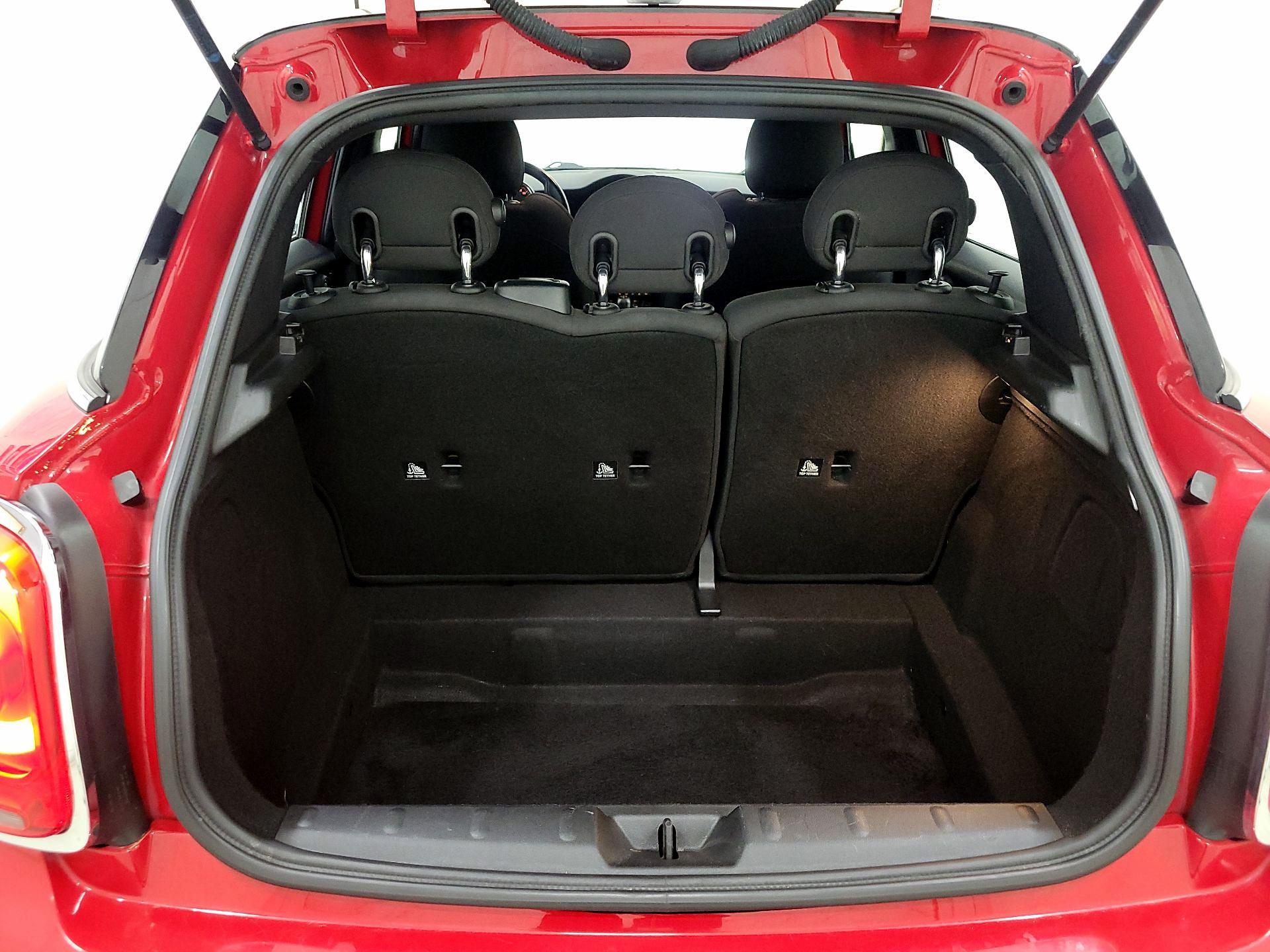 Thumbnail: 2015 MINI Cooper Hardtop - 19