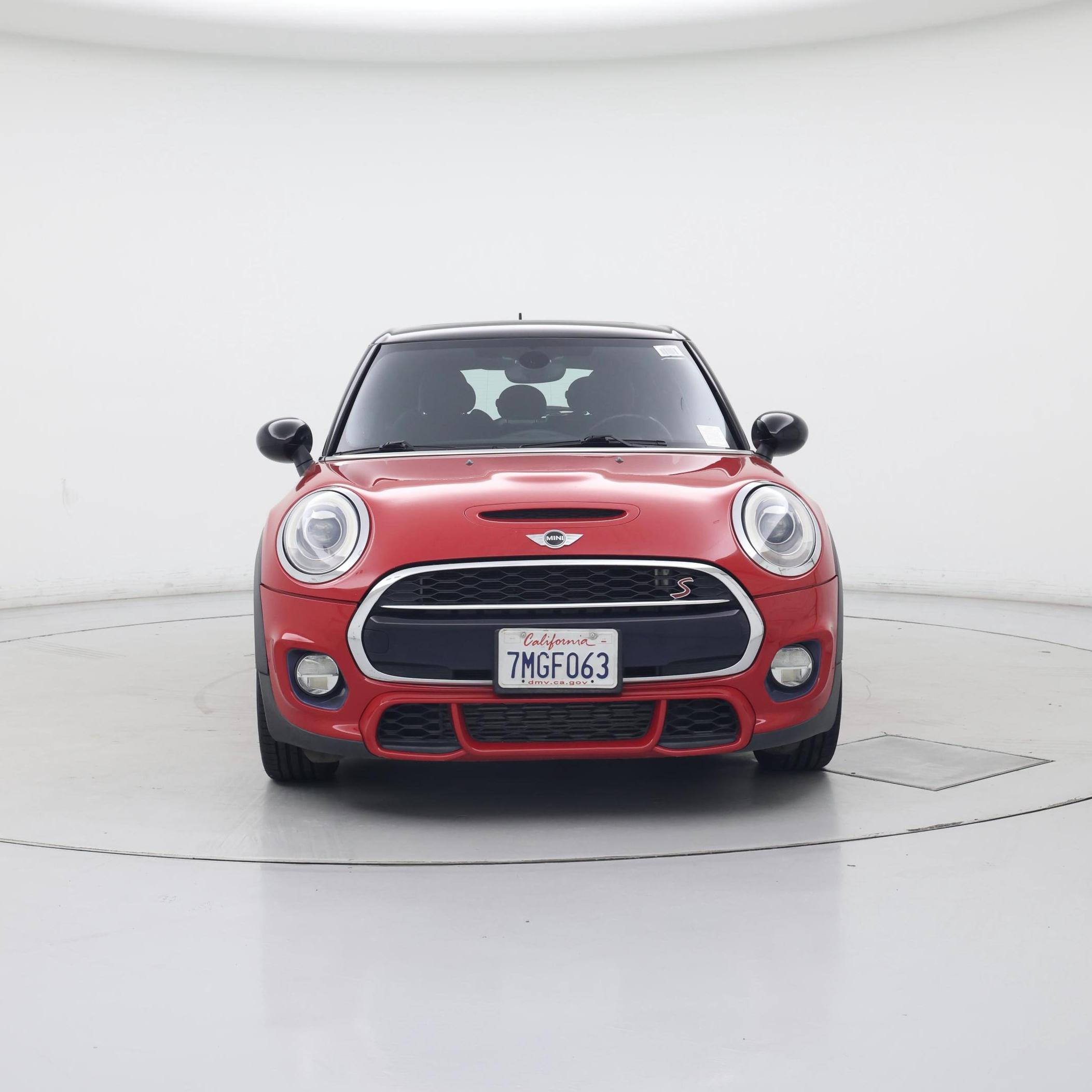 Thumbnail: 2015 MINI Cooper Hardtop - 5