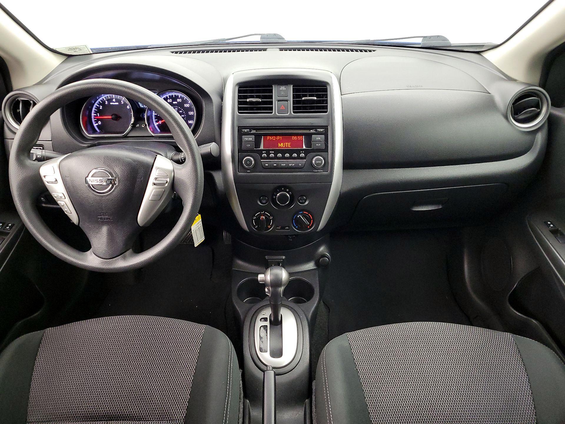 Thumbnail: 2017 Nissan Versa - 9