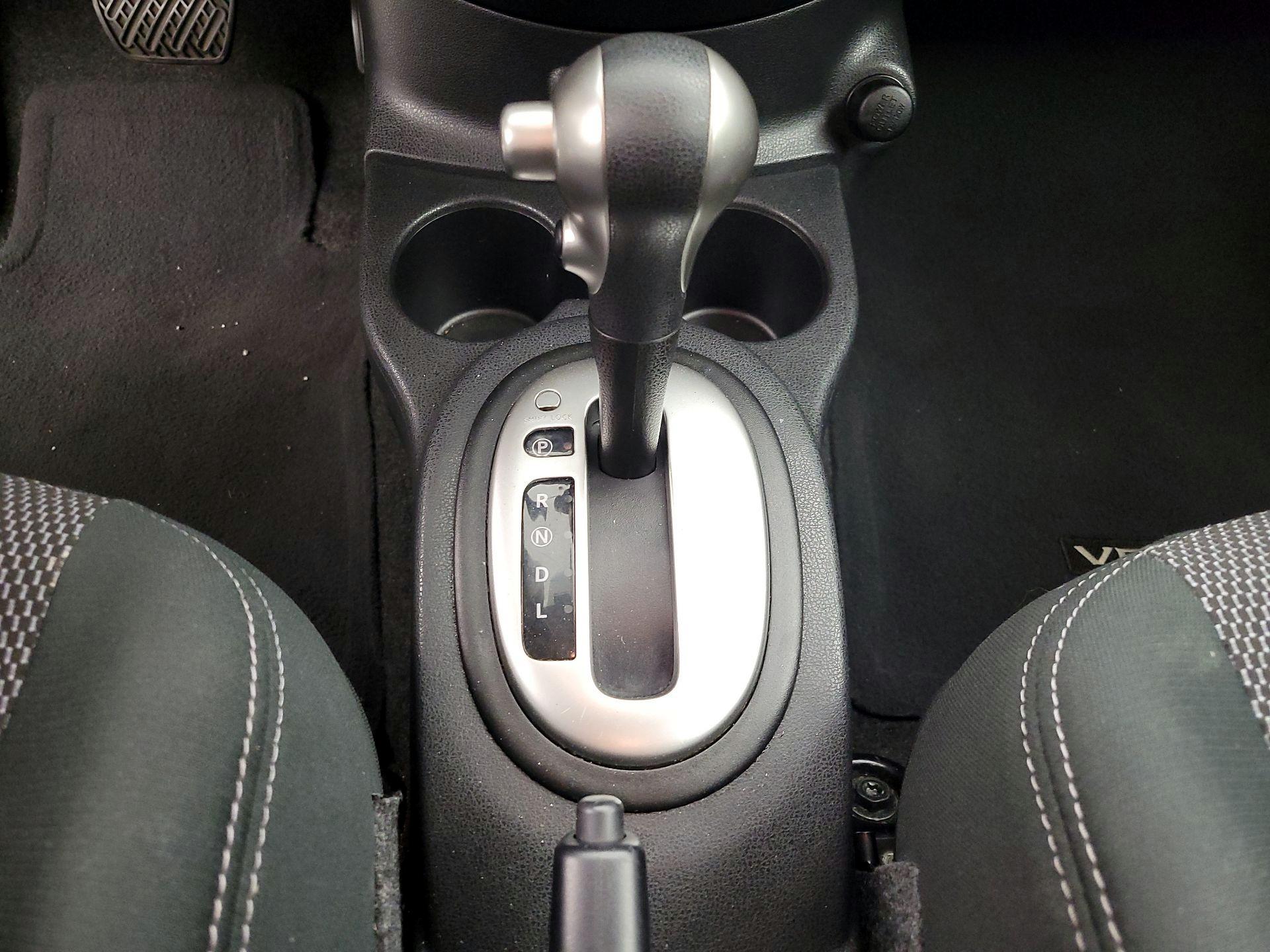 Thumbnail: 2017 Nissan Versa - 16
