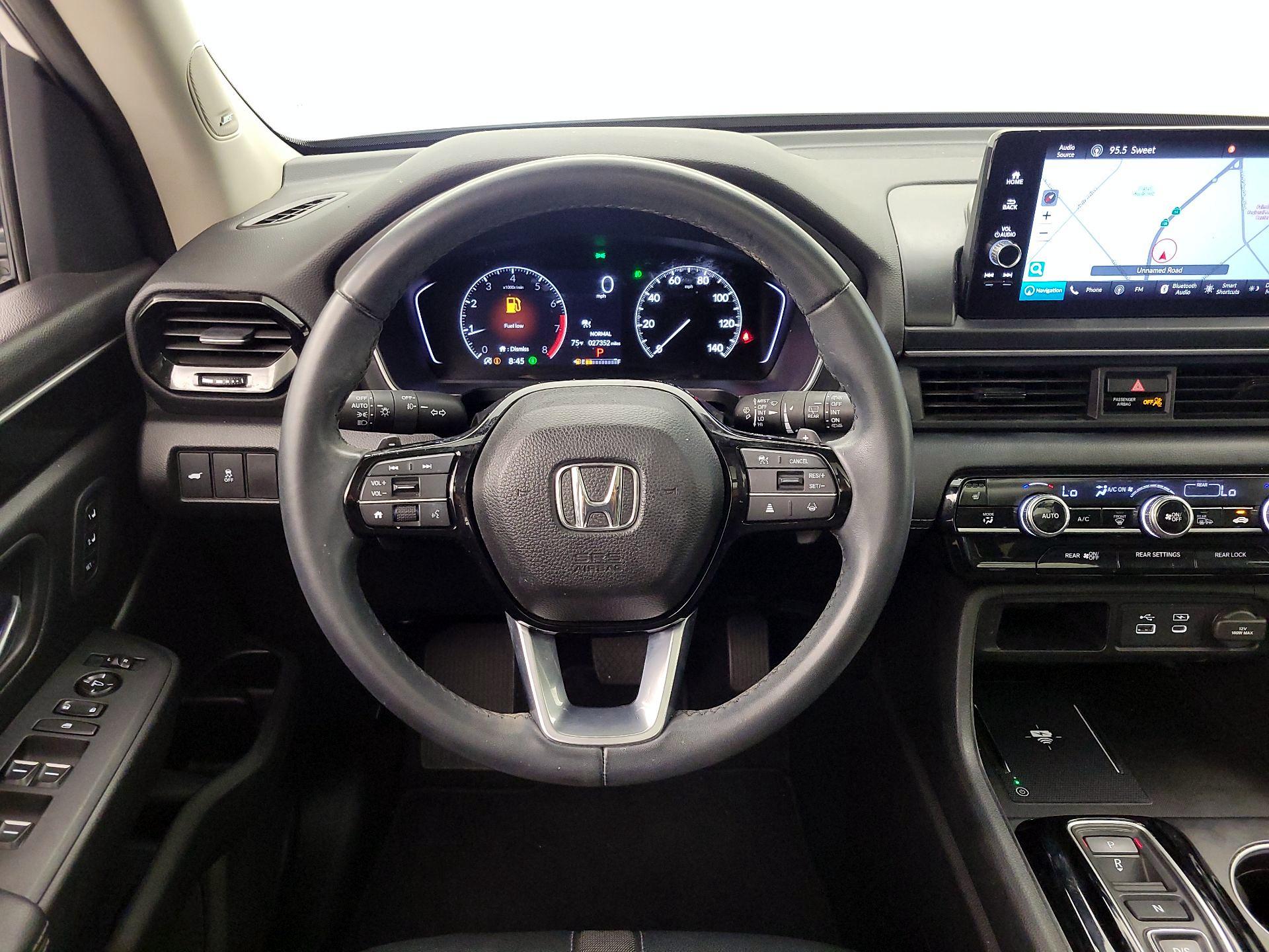 Thumbnail: 2025 Honda Pilot - 10