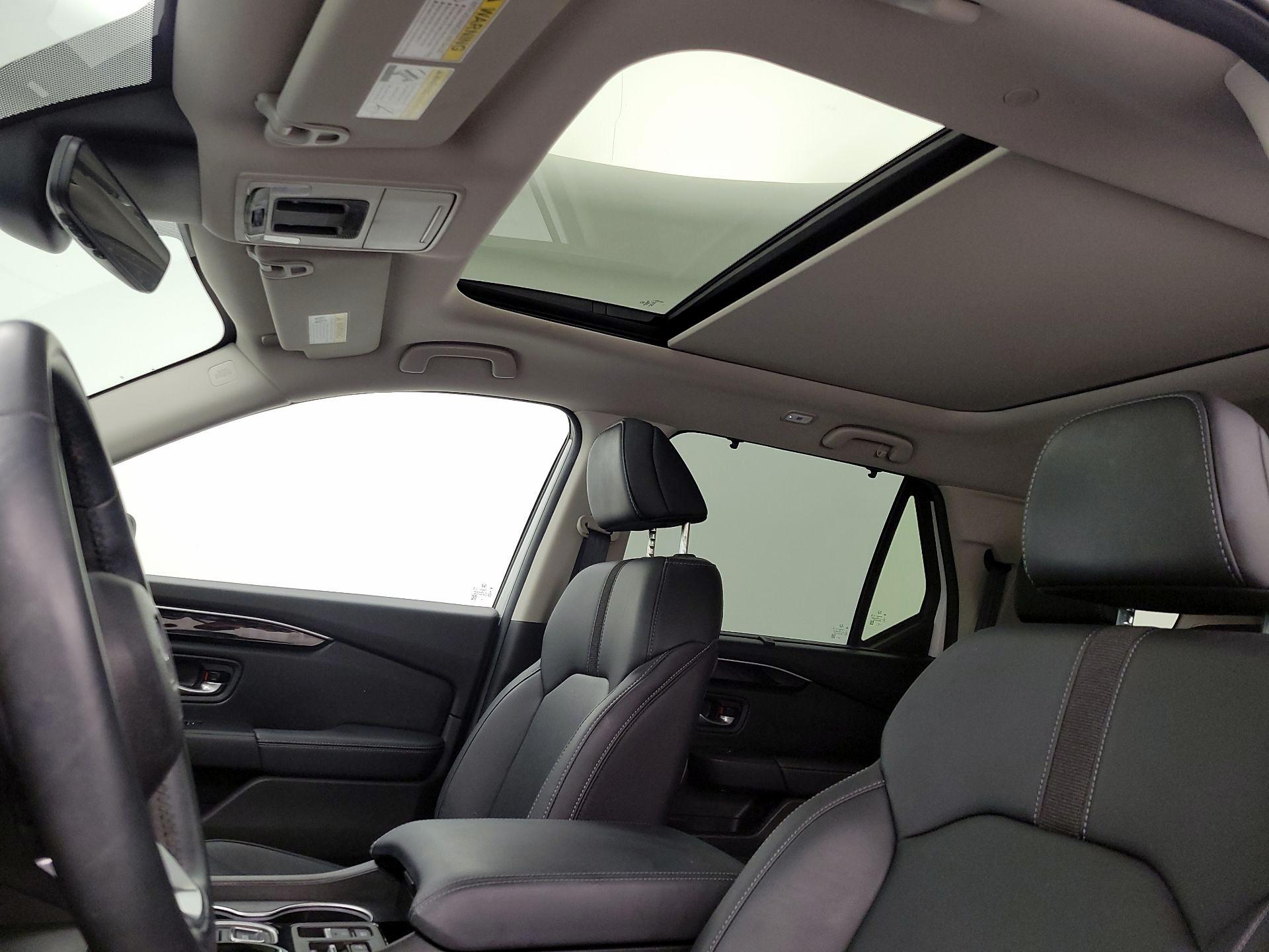 Thumbnail: 2025 Honda Pilot - 20
