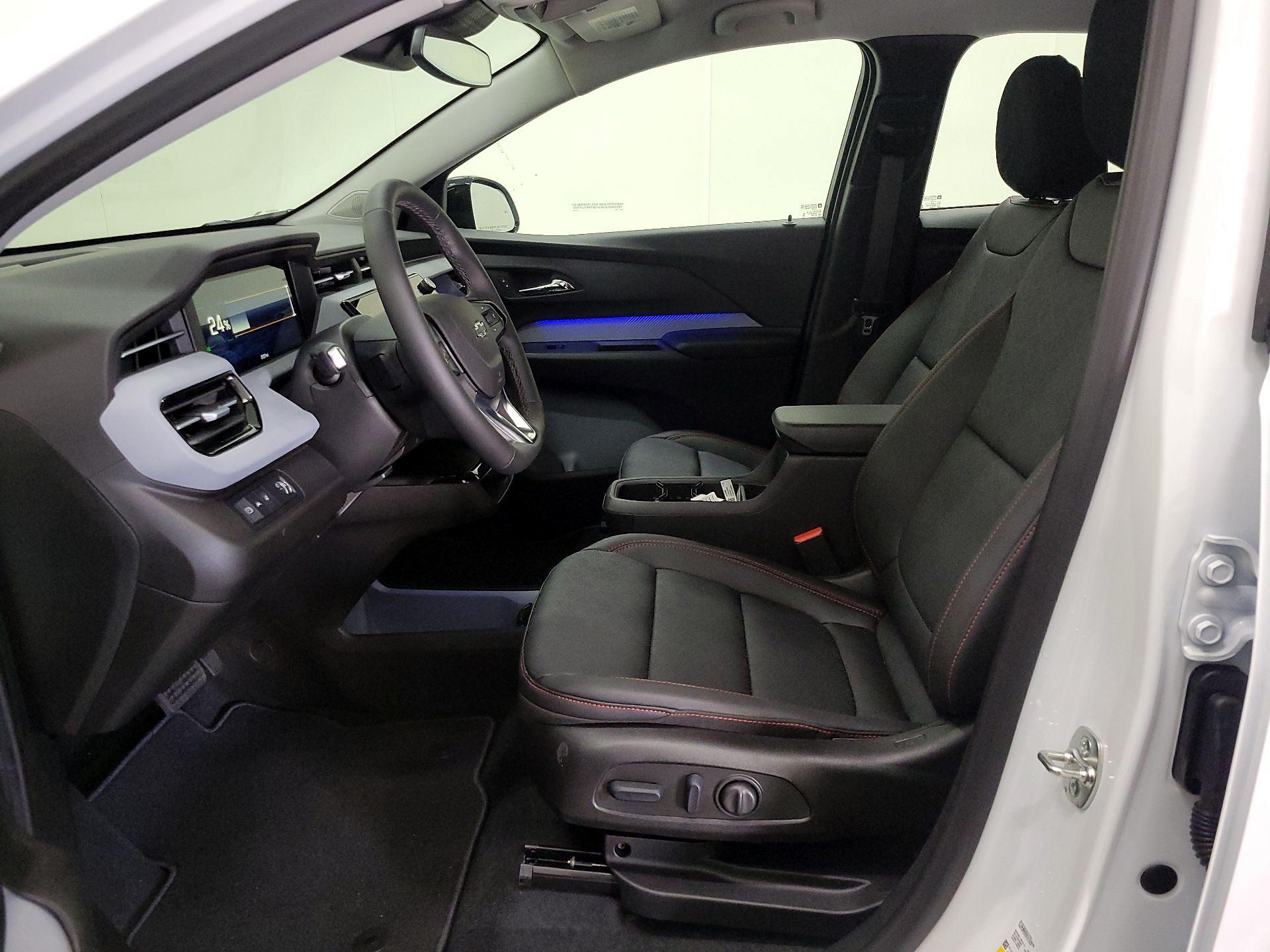Thumbnail: 2027 Chevrolet Bolt EV - 11
