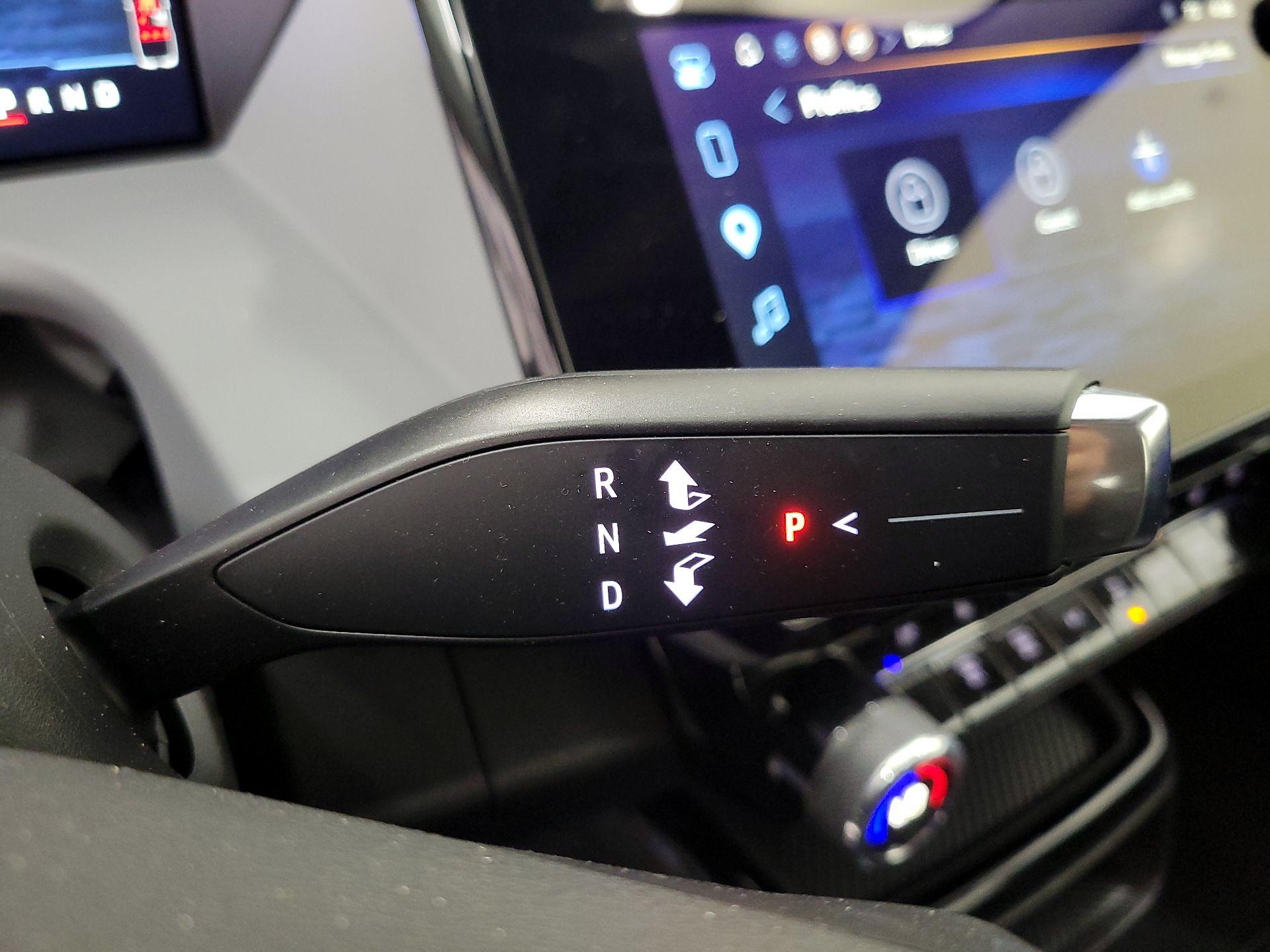 Thumbnail: 2027 Chevrolet Bolt EV - 18