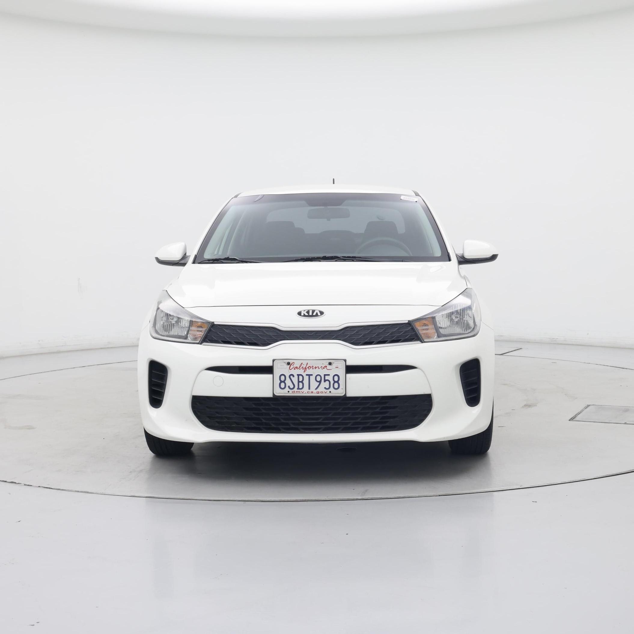 Thumbnail: 2020 Kia Rio - 5