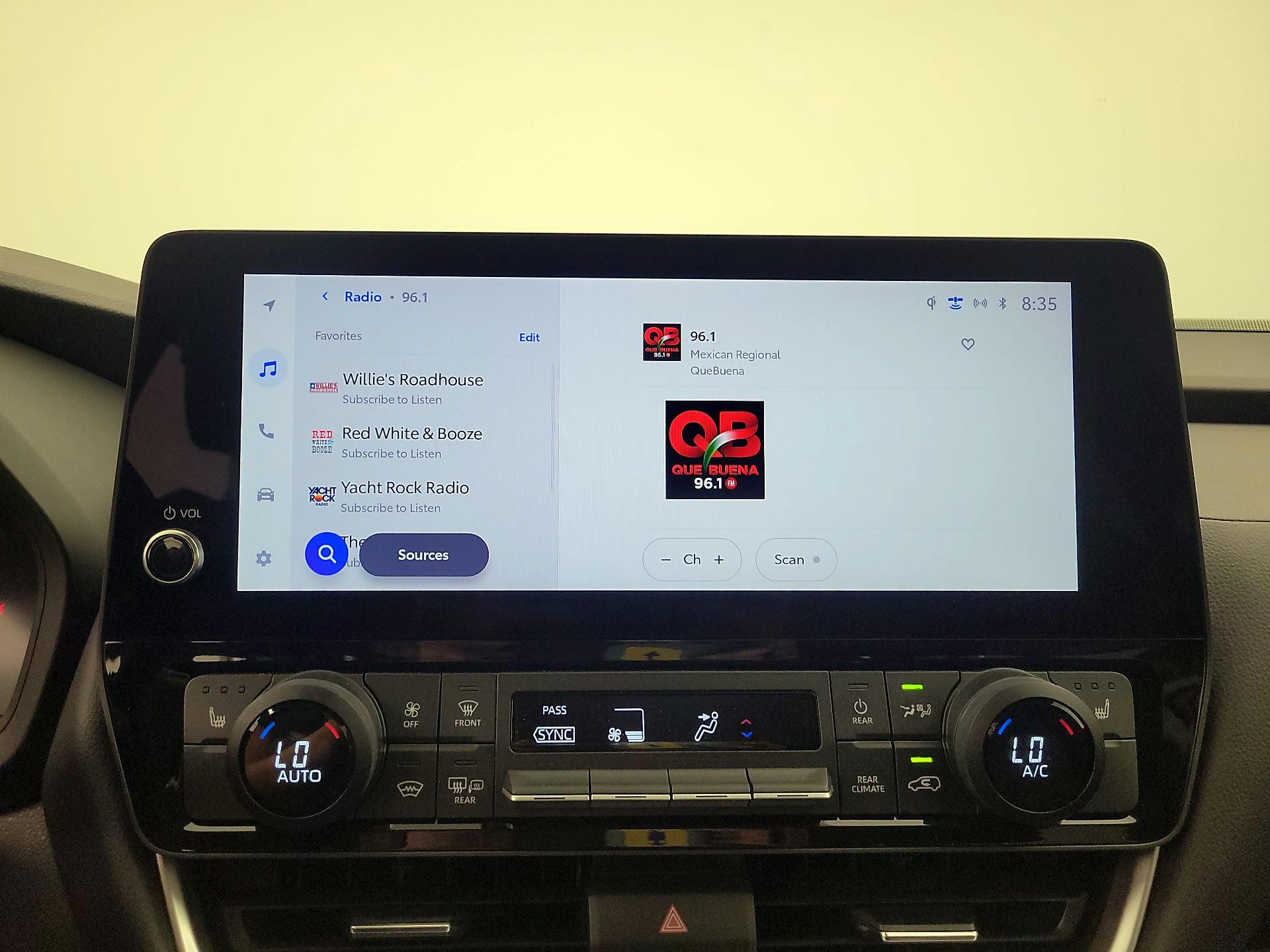 Thumbnail: 2026 Toyota Highlander - 15