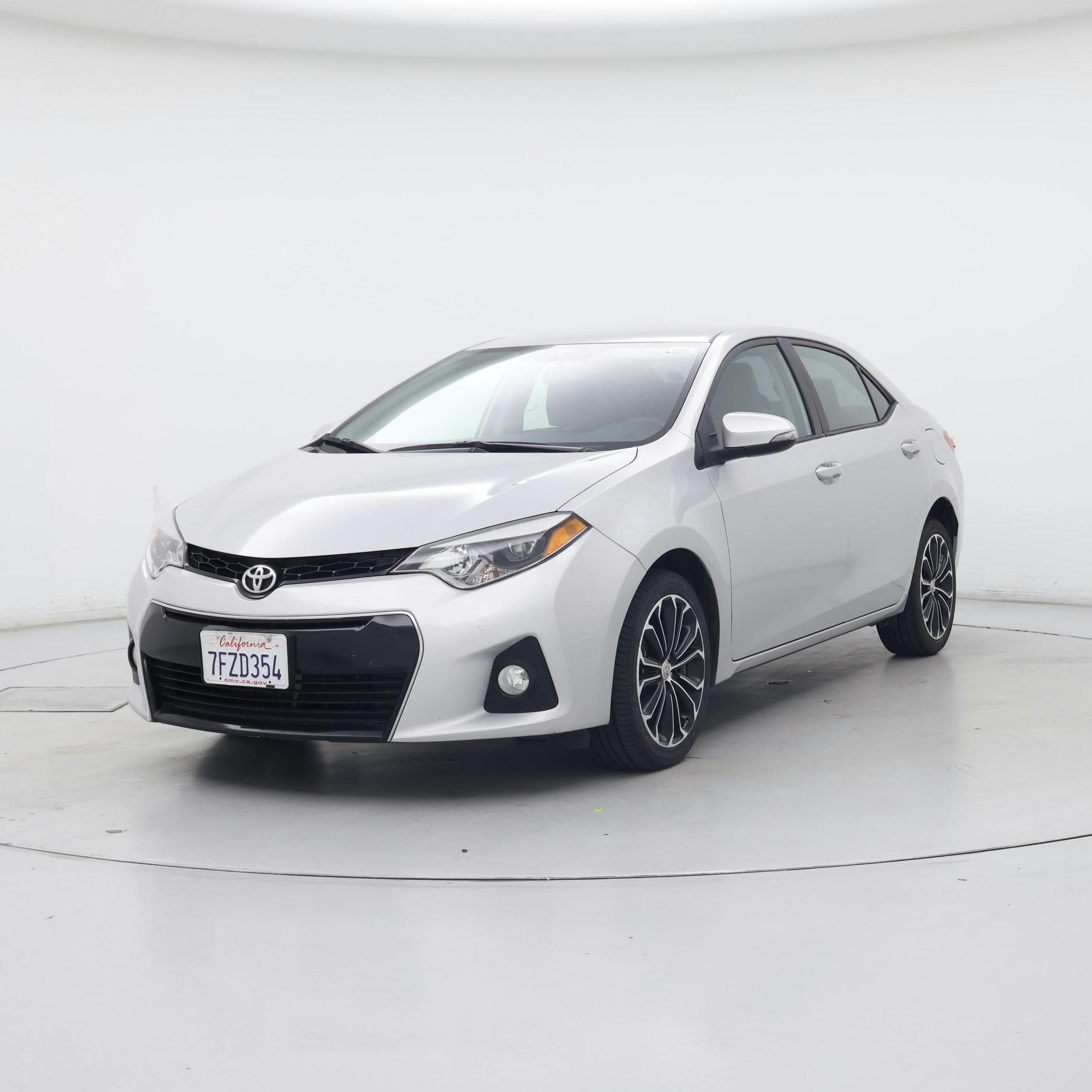 Thumbnail: 2014 Toyota Corolla - 4