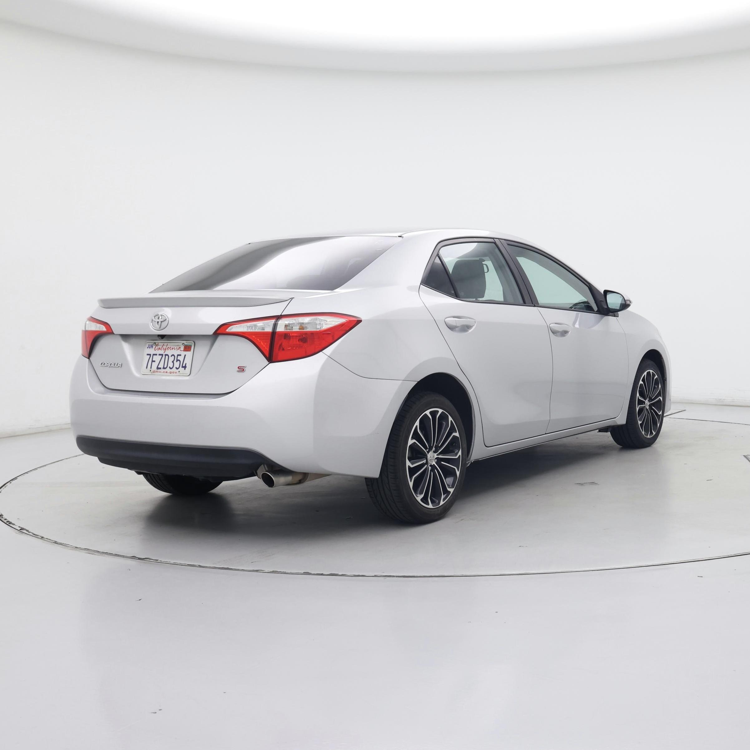 Thumbnail: 2014 Toyota Corolla - 8