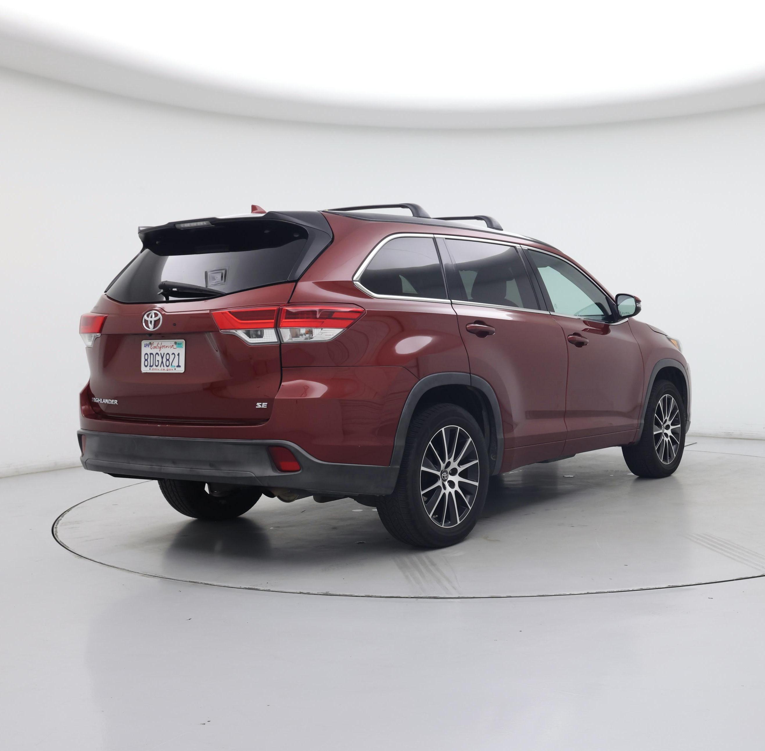Thumbnail: 2018 Toyota Highlander - 8