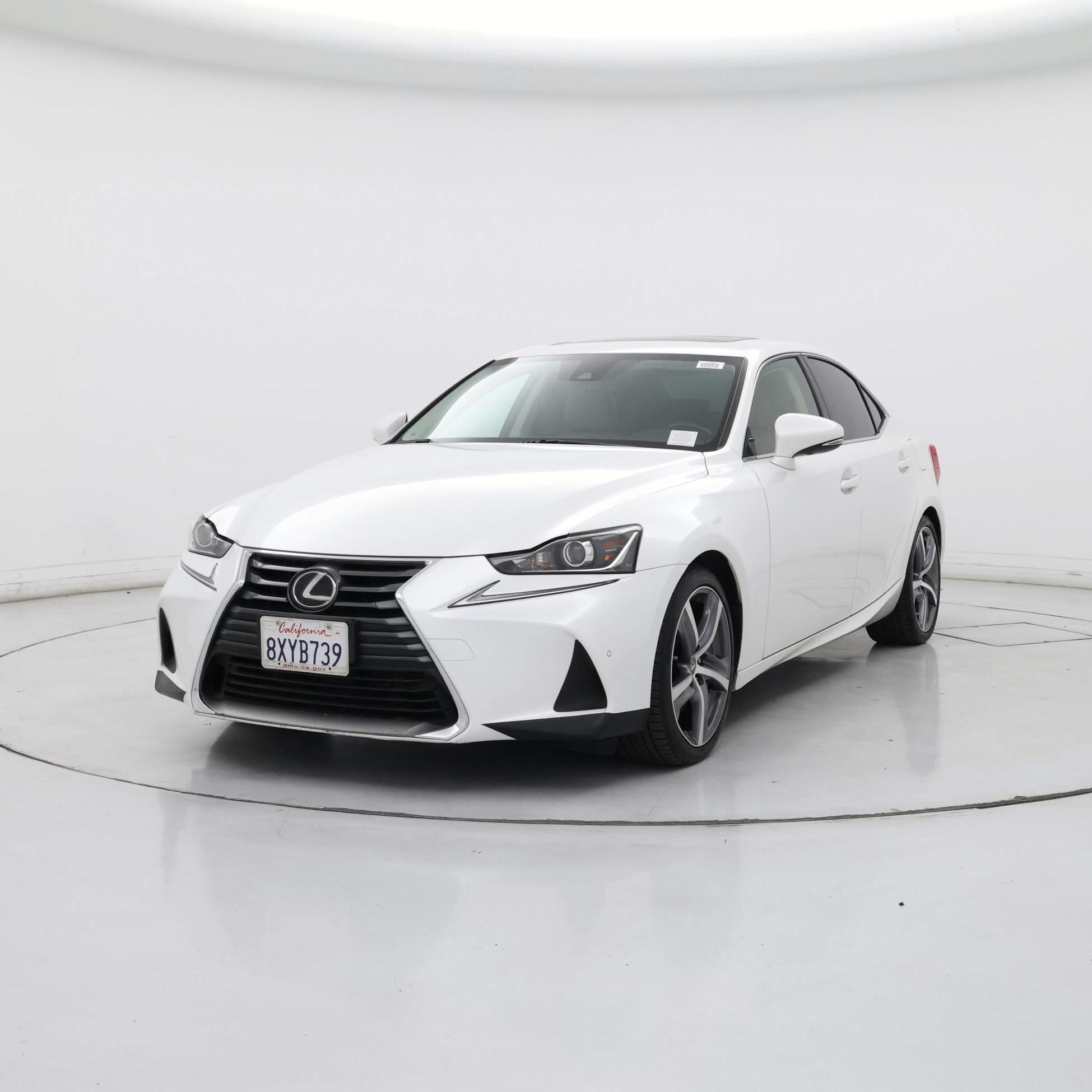 Thumbnail: 2017 Lexus IS - 4