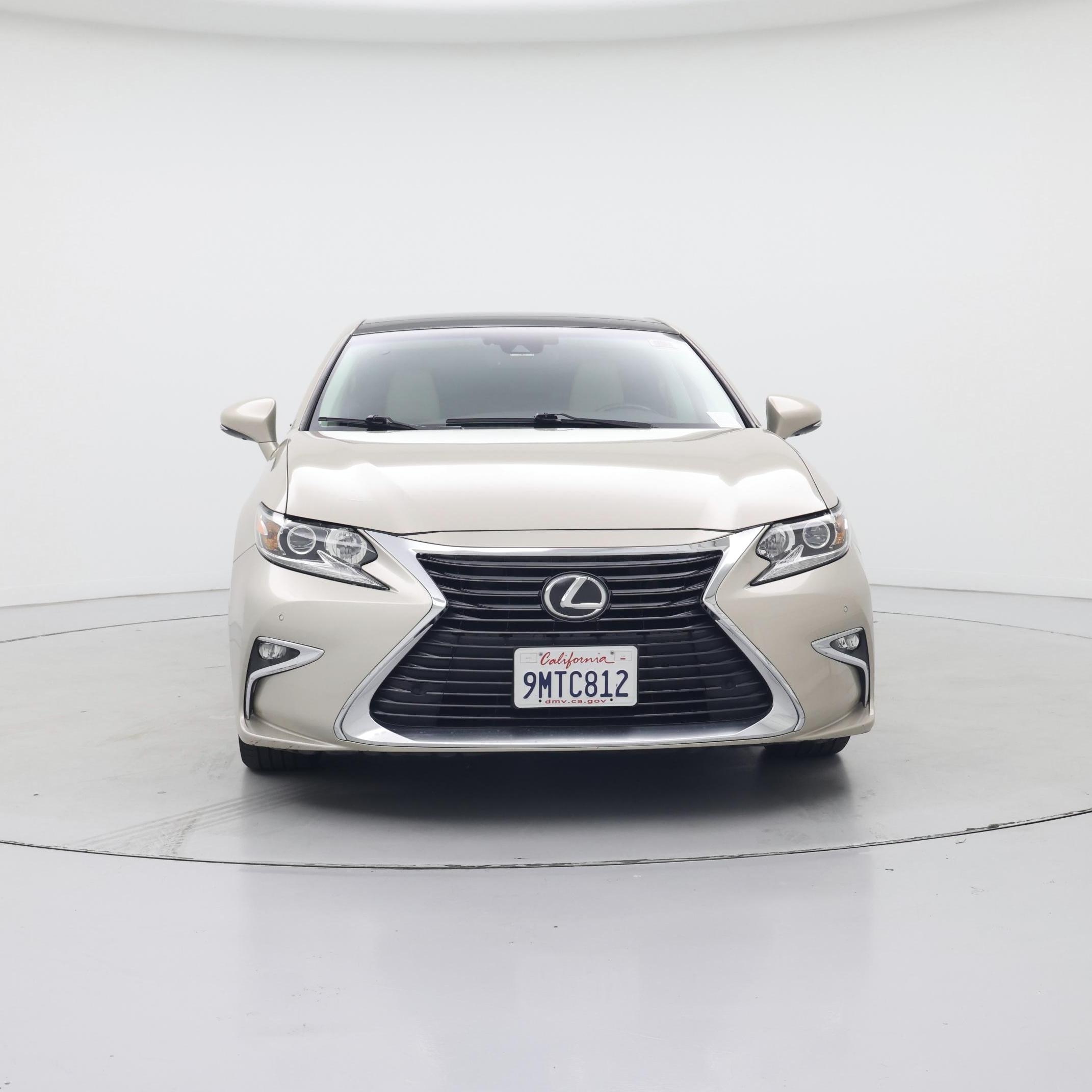 Thumbnail: 2018 Lexus ES - 5