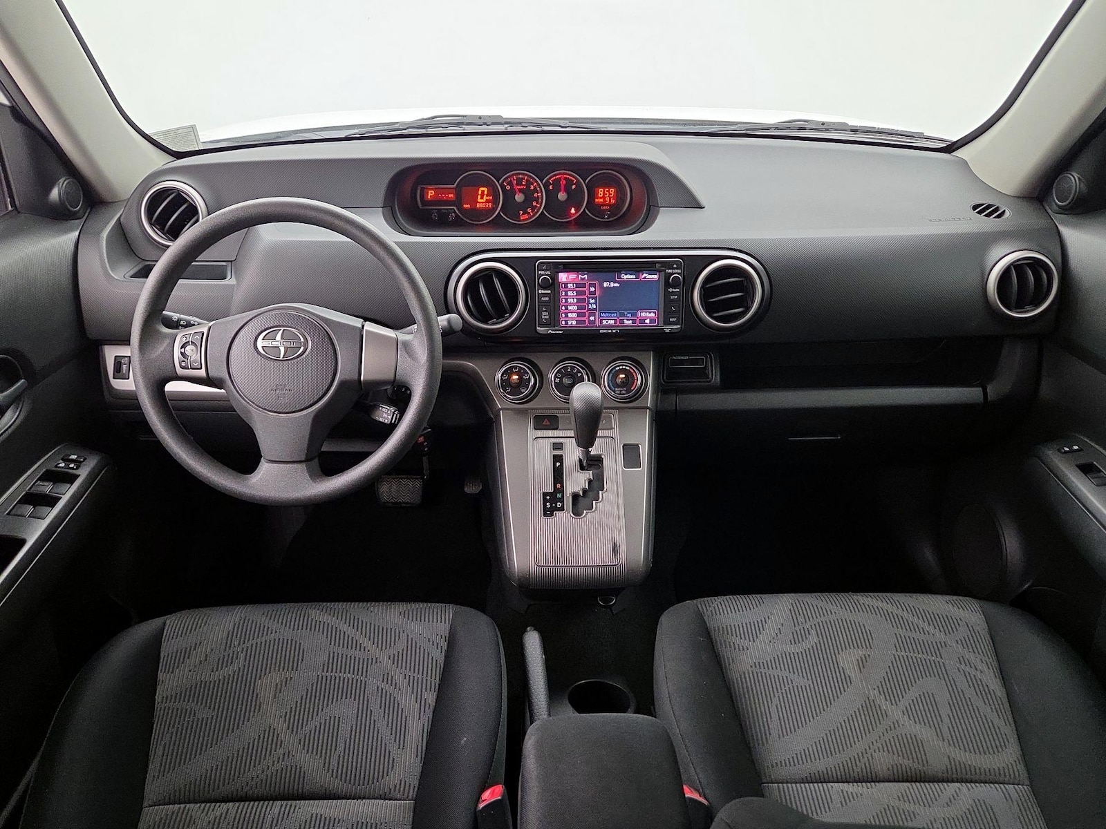 2014 Scion xB Base - Photo 10