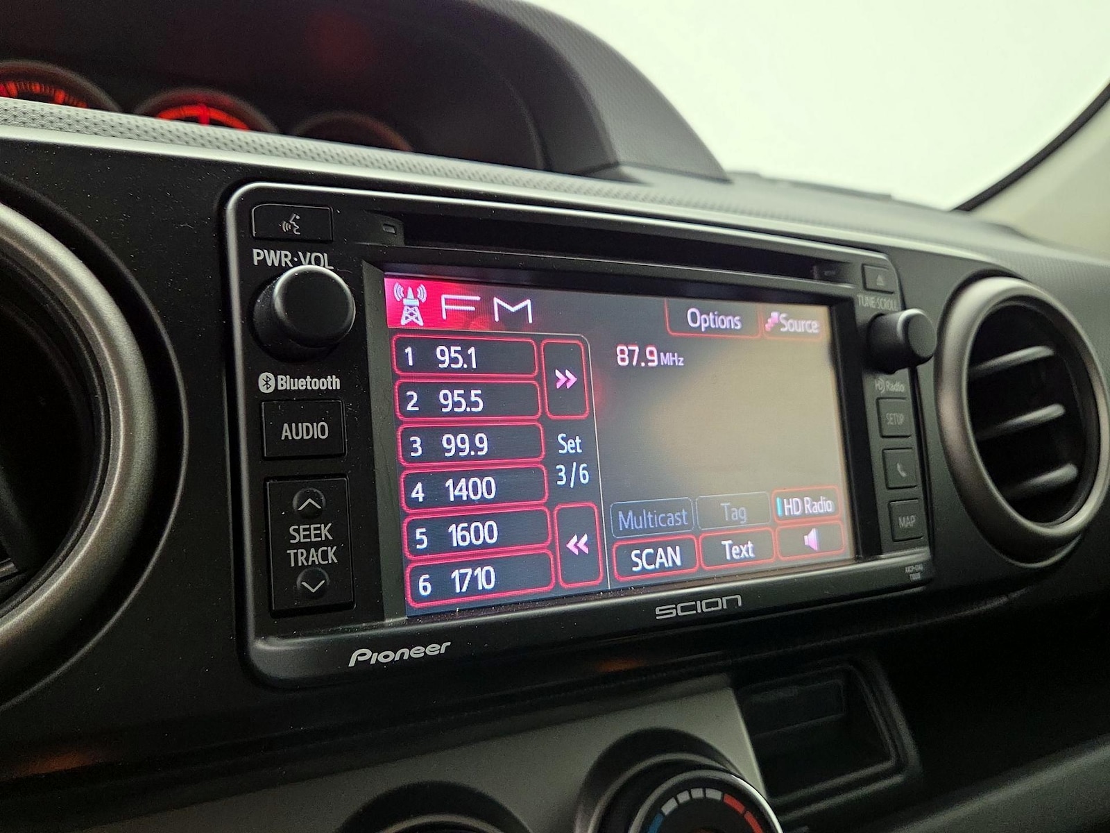 2014 Scion xB Base - Photo 15