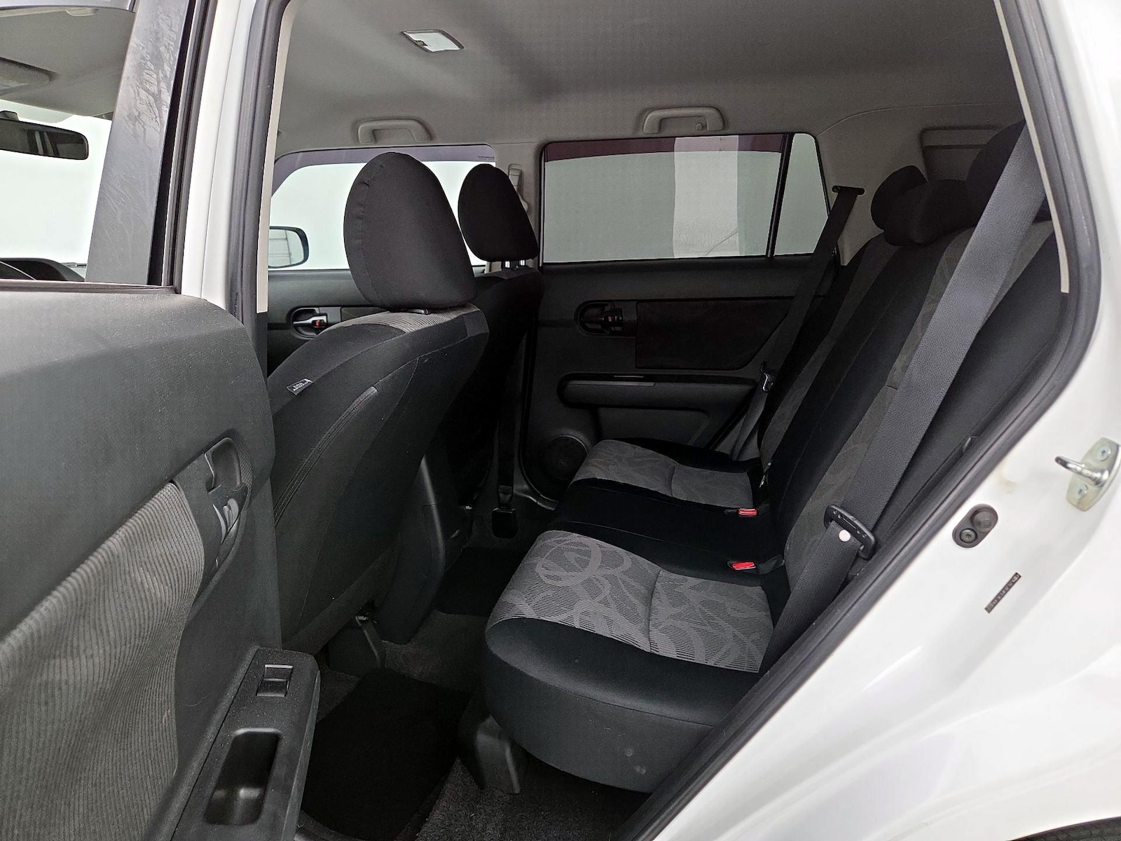 2014 Scion xB Base - Photo 18