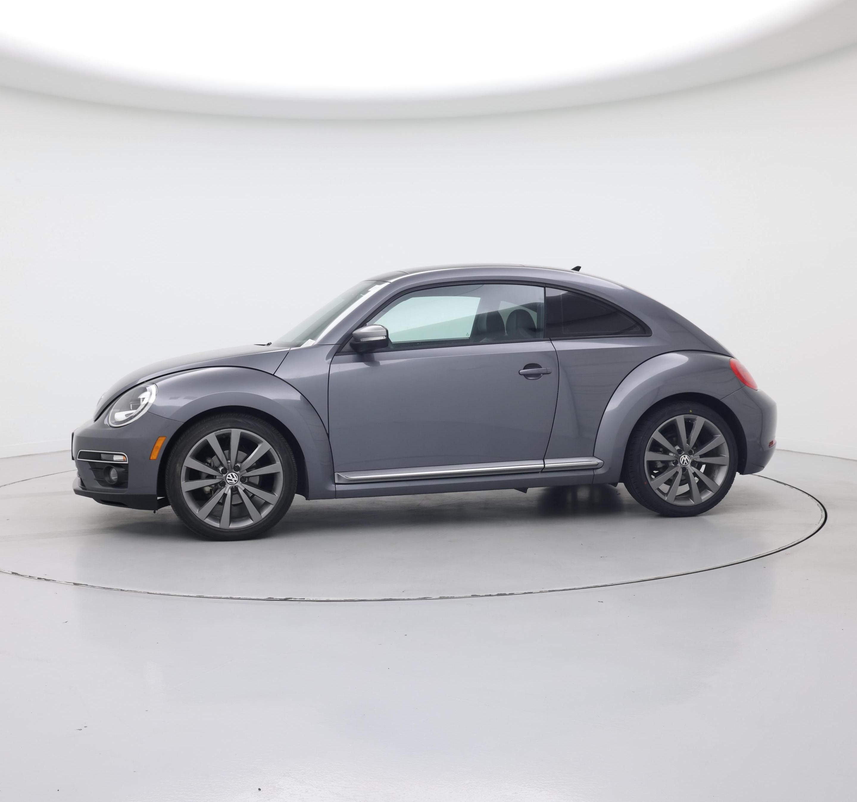 Thumbnail: 2014 Volkswagen Beetle - 3