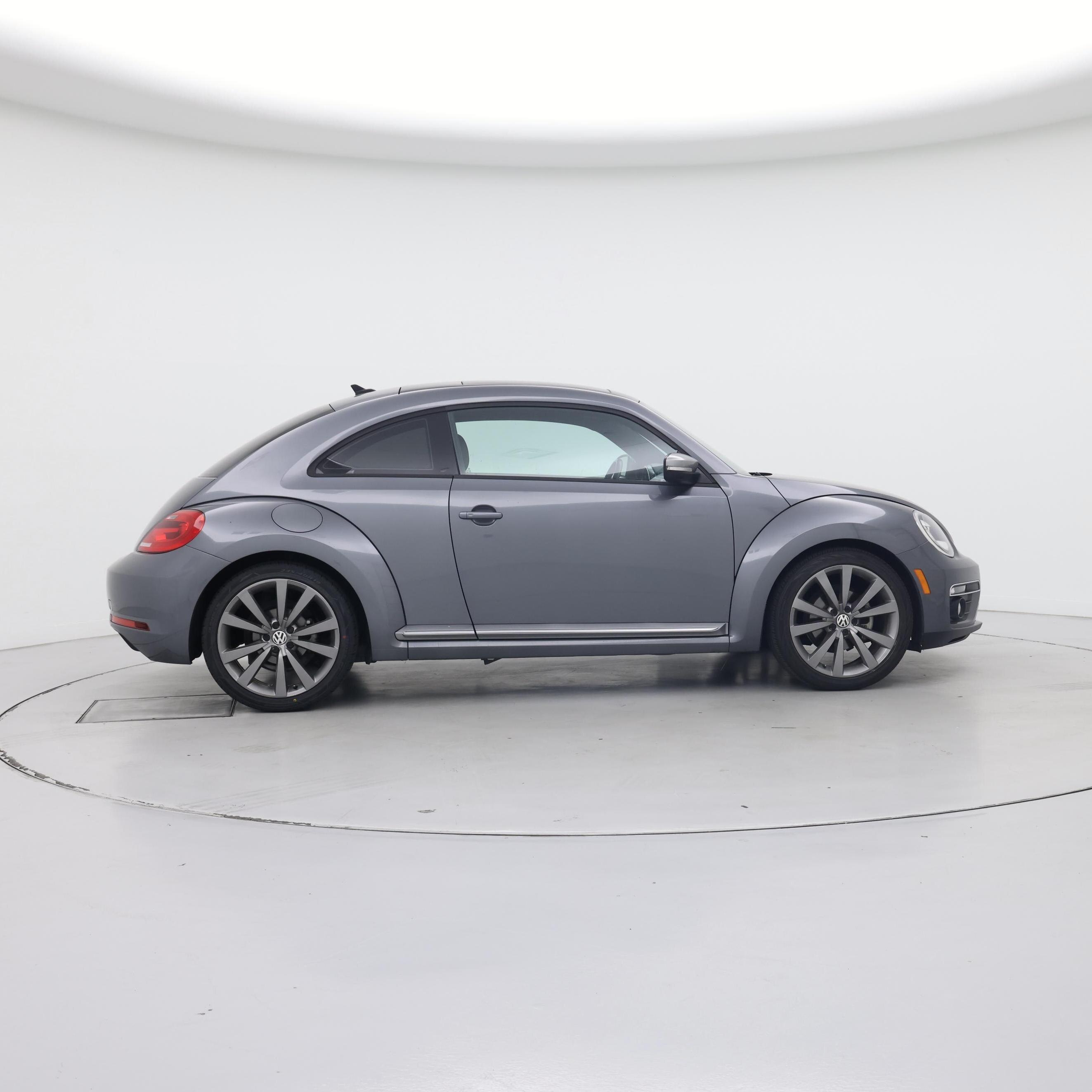 Thumbnail: 2014 Volkswagen Beetle - 7