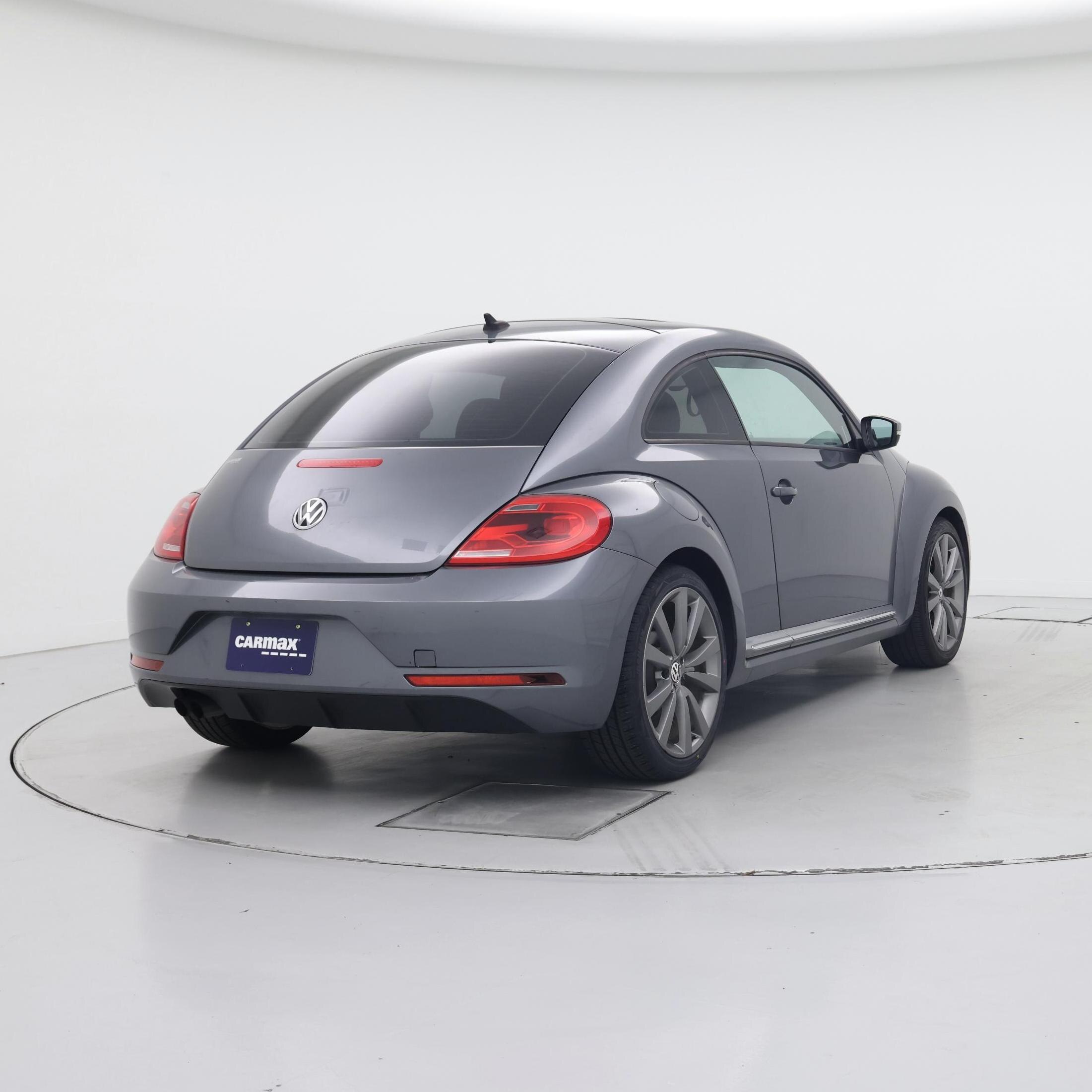 Thumbnail: 2014 Volkswagen Beetle - 8