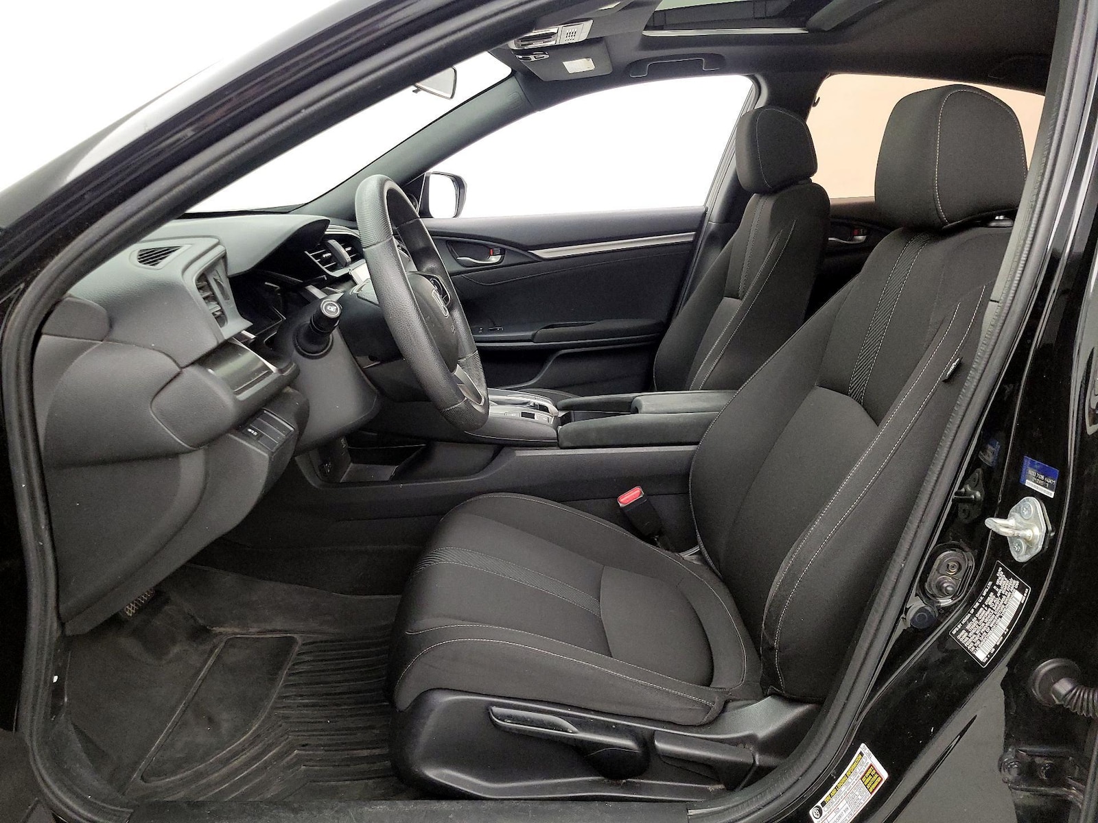 2018 Honda Civic Hatchback EX - Photo 12