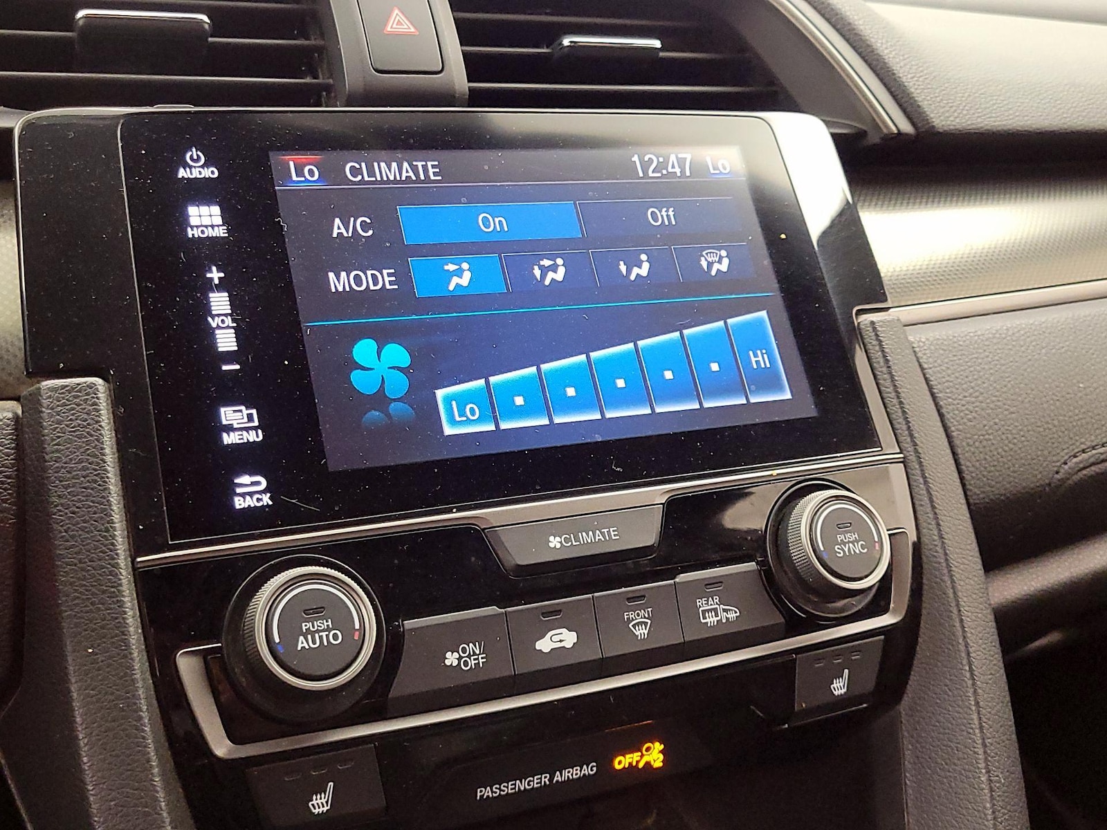 2018 Honda Civic Hatchback EX - Photo 16