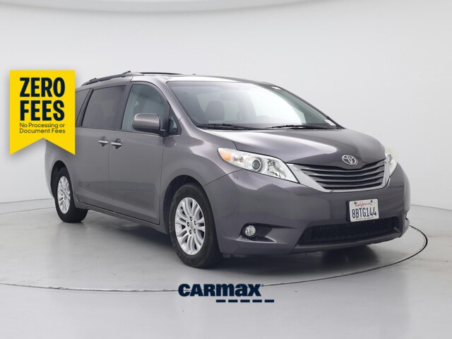 Silver 2016 Toyota Sienna Minivan Front-Wheel Drive Automatic