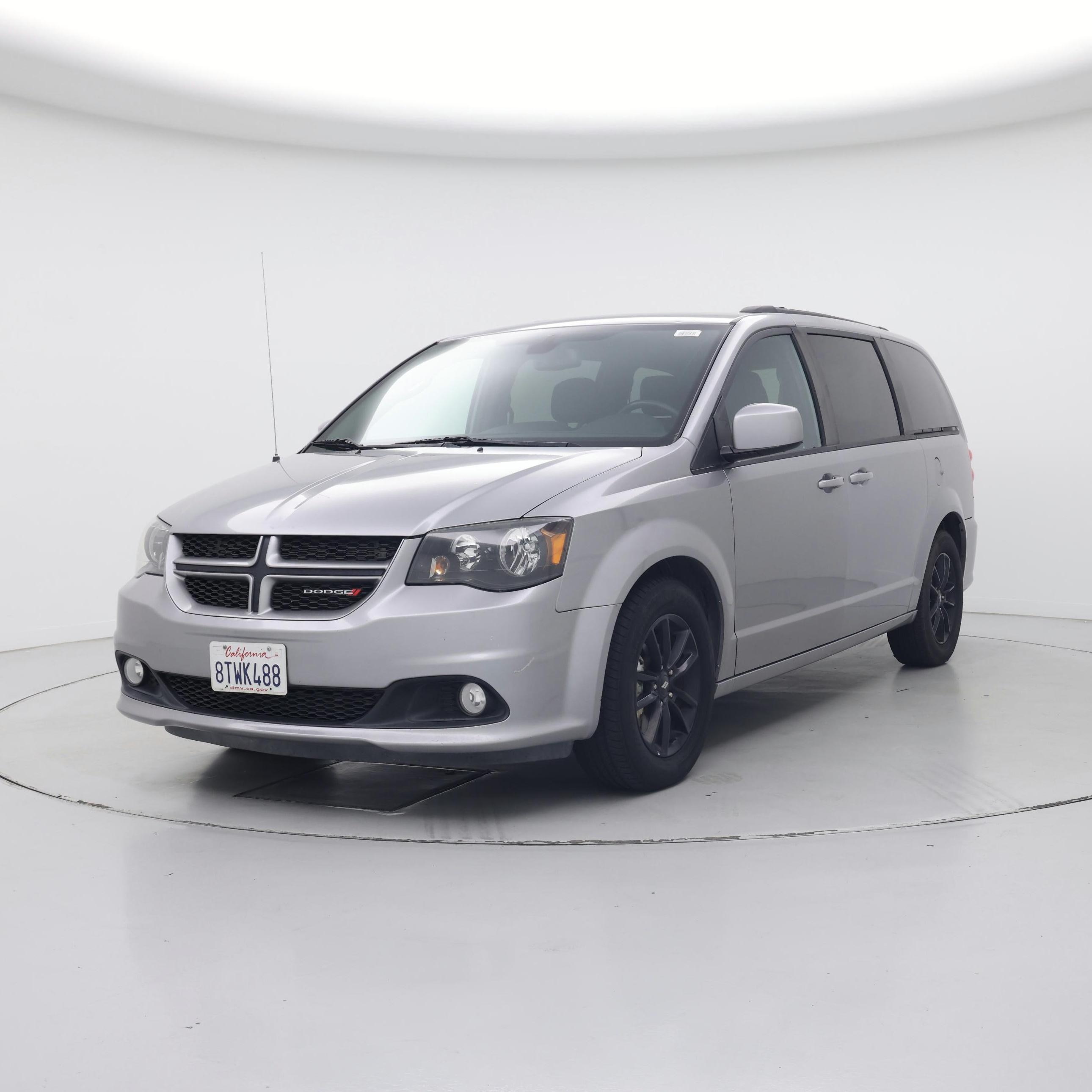 Thumbnail: 2019 Dodge Grand Caravan - 4