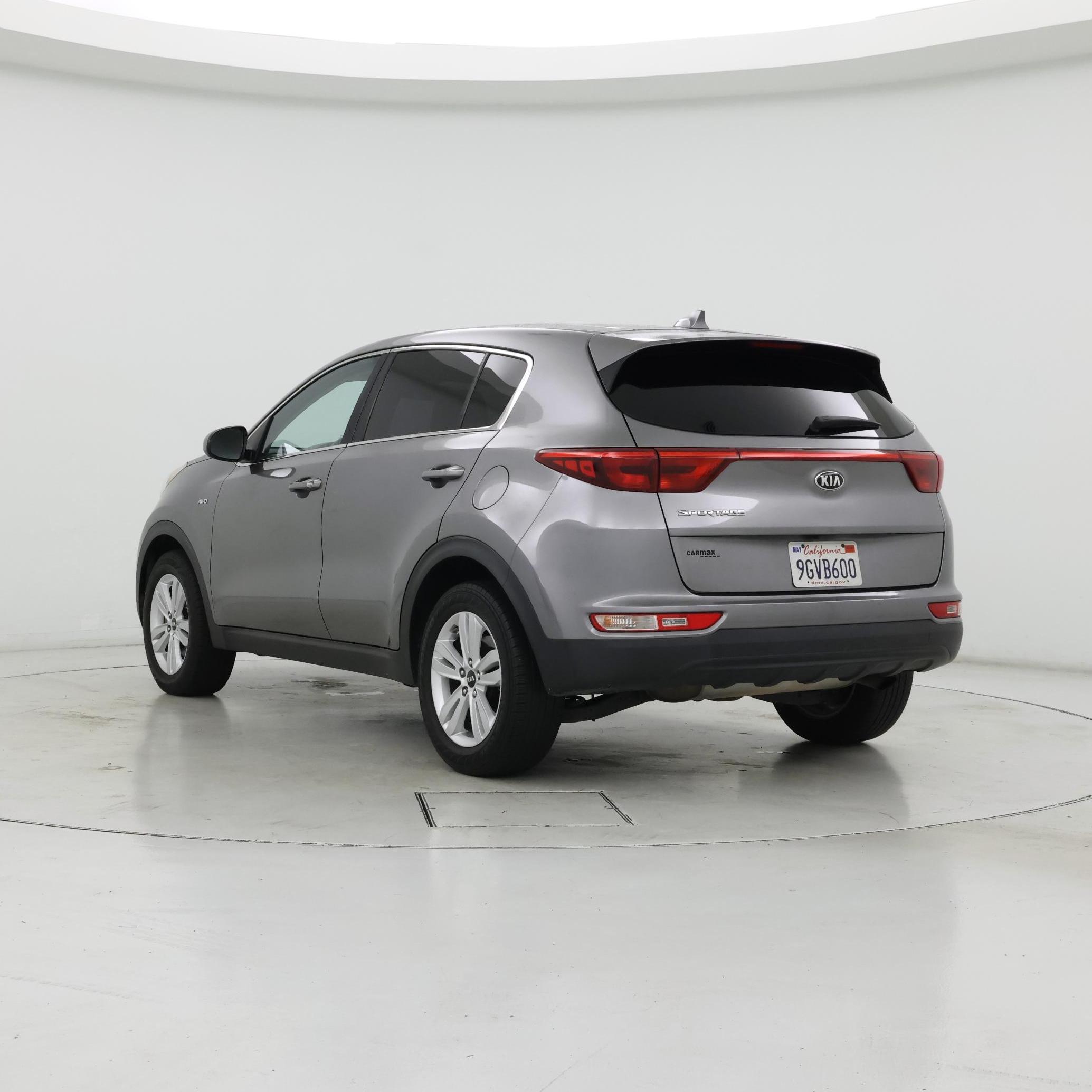 Thumbnail: 2017 Kia Sportage - 2