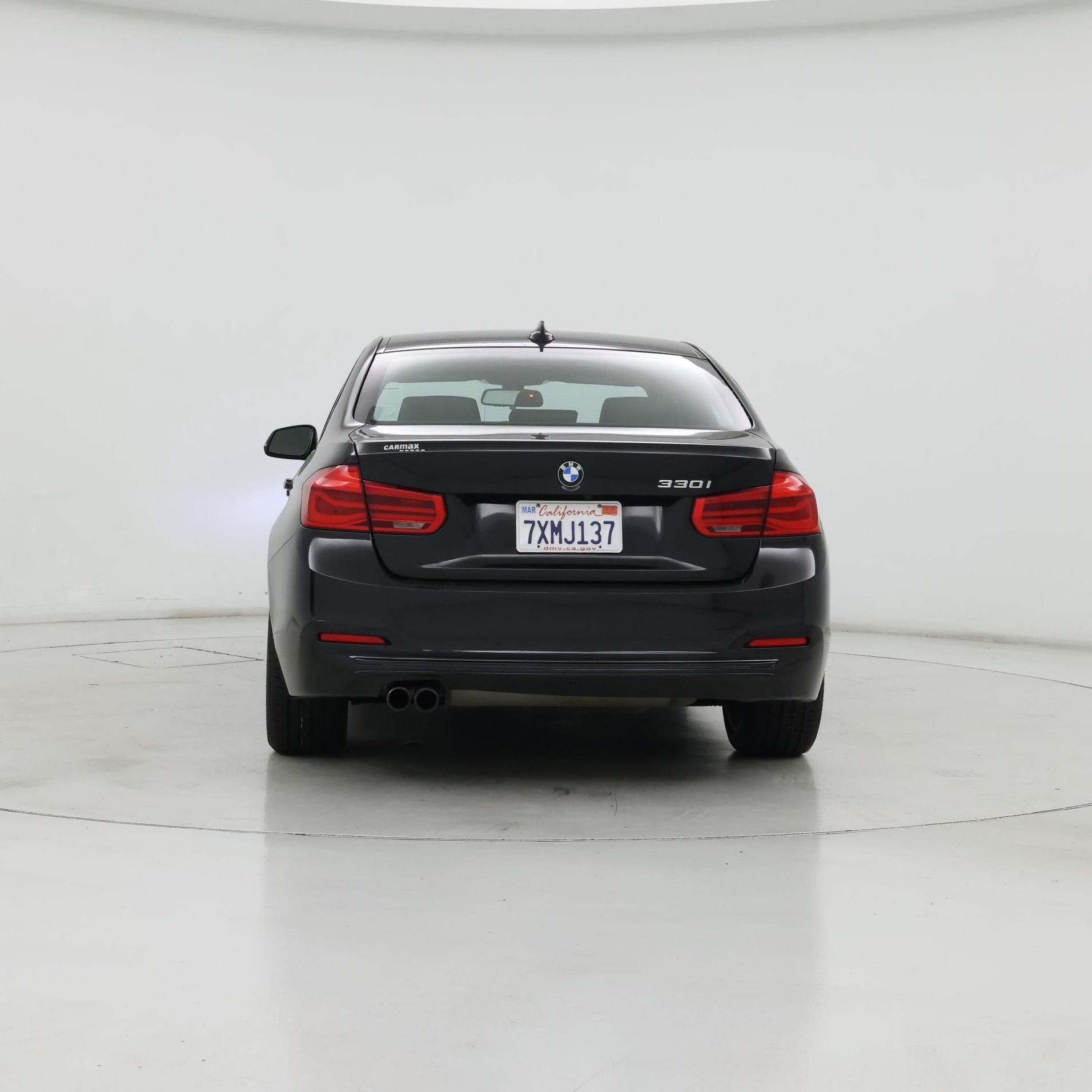 Thumbnail: 2017 BMW 3 Series - 6