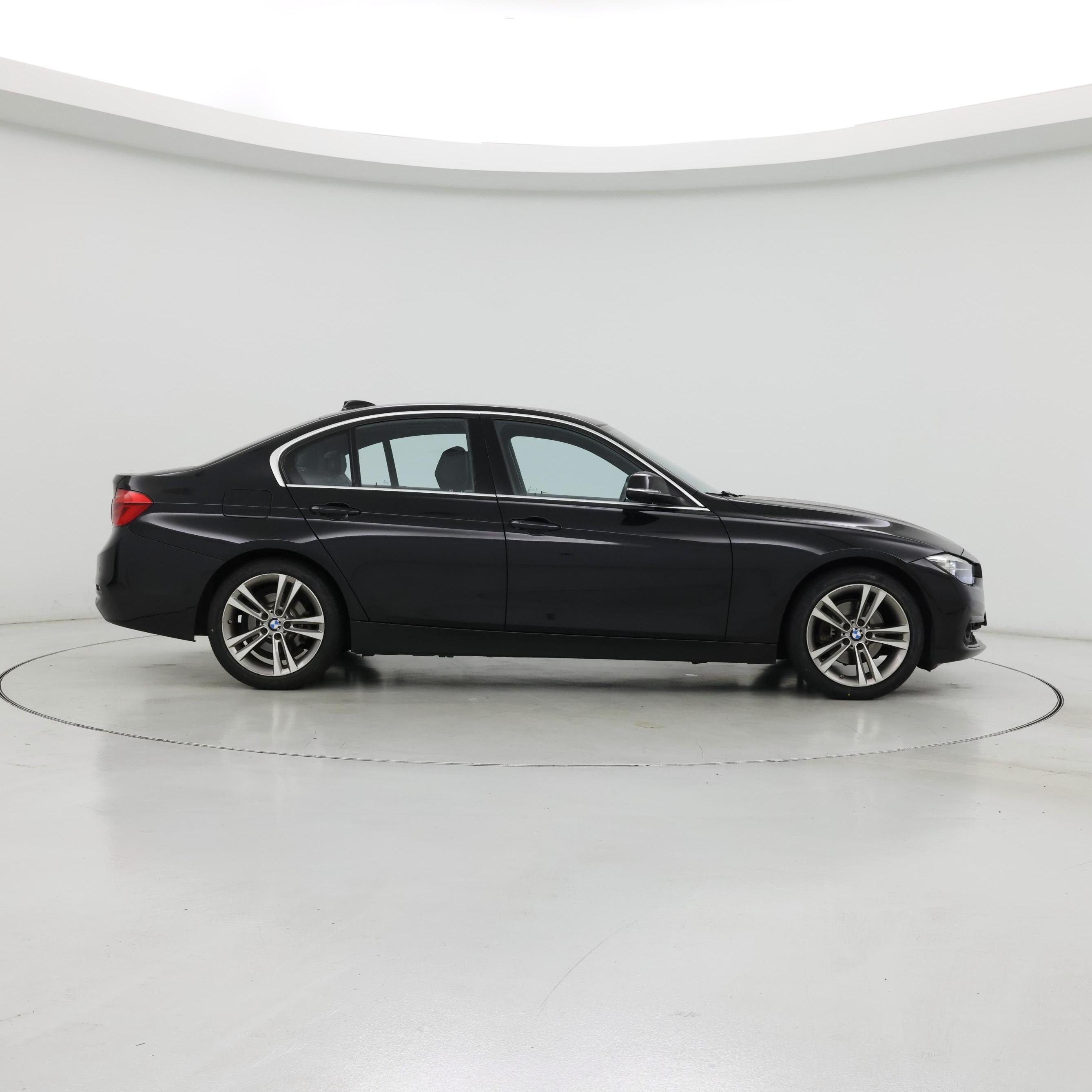 Thumbnail: 2017 BMW 3 Series - 7