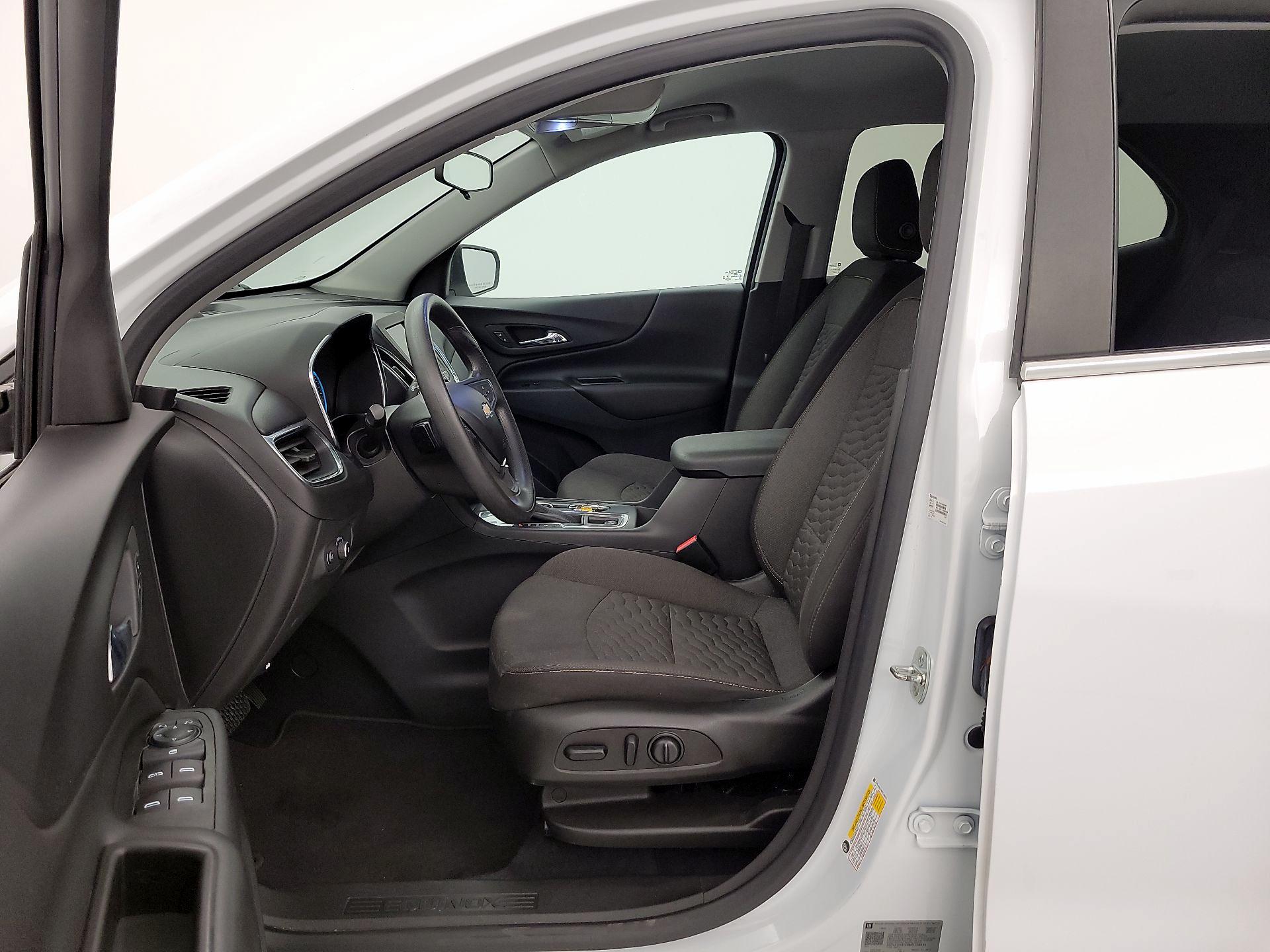 Thumbnail: 2021 Chevrolet Equinox - 11