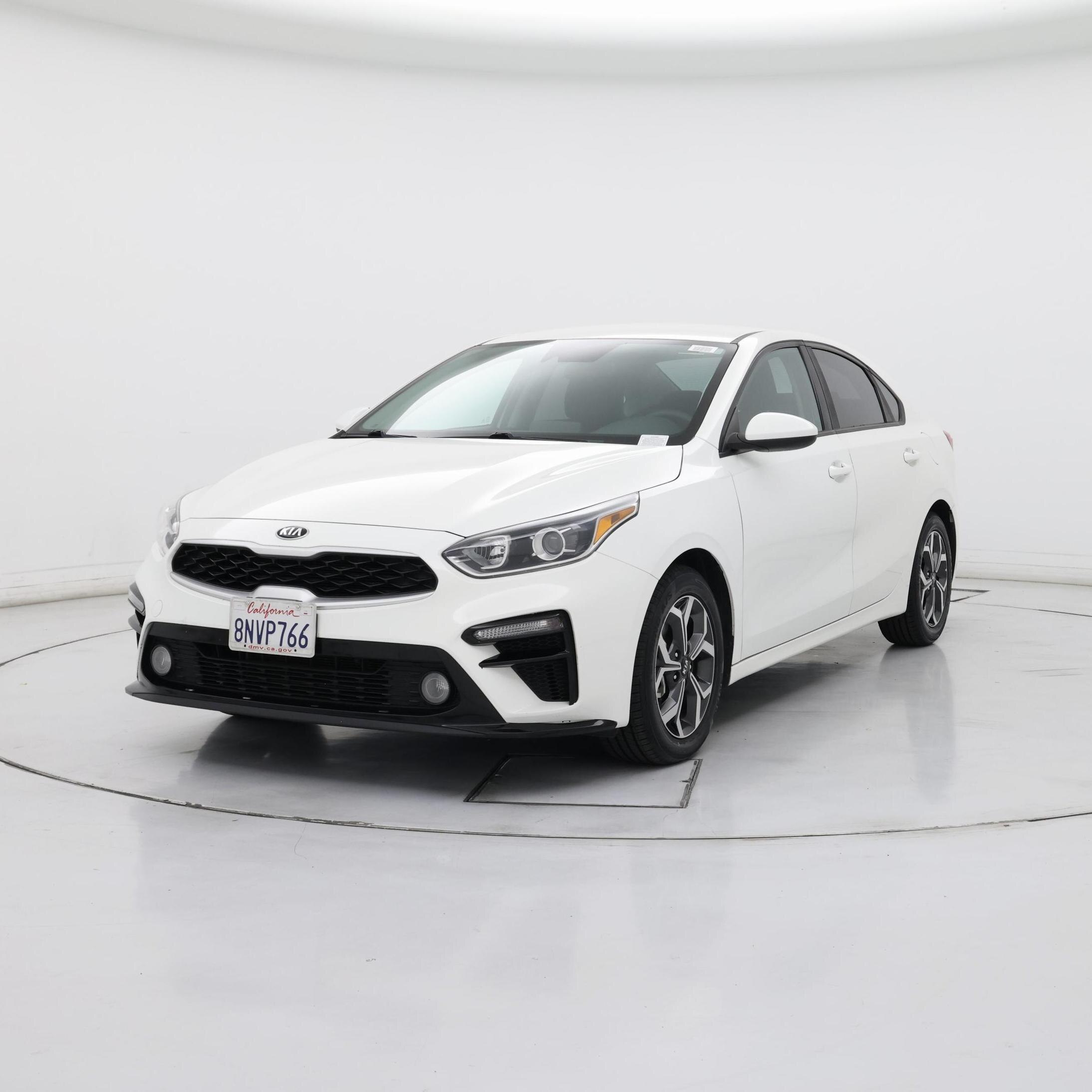 Thumbnail: 2020 Kia Forte - 4