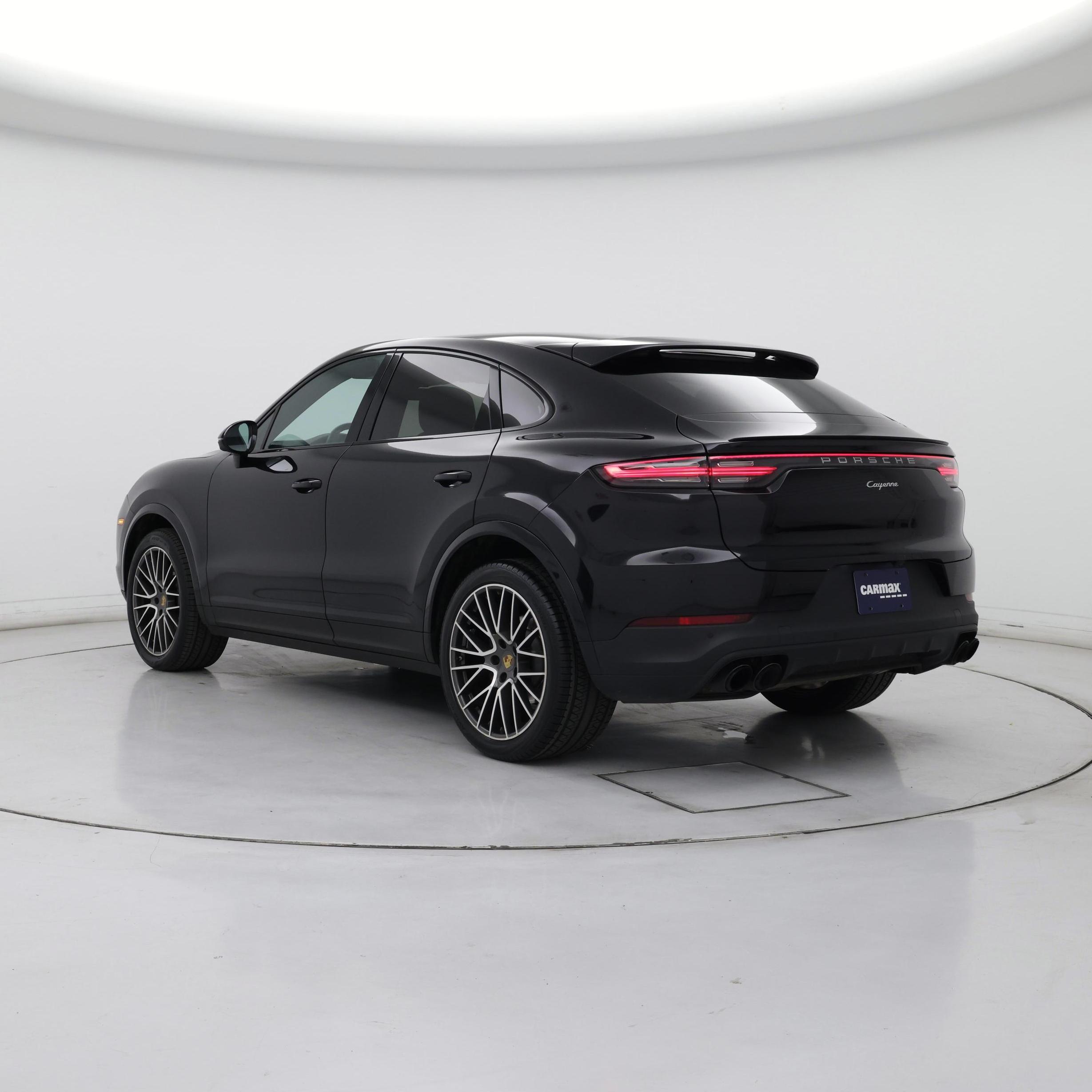 Thumbnail: 2022 Porsche Cayenne - 2
