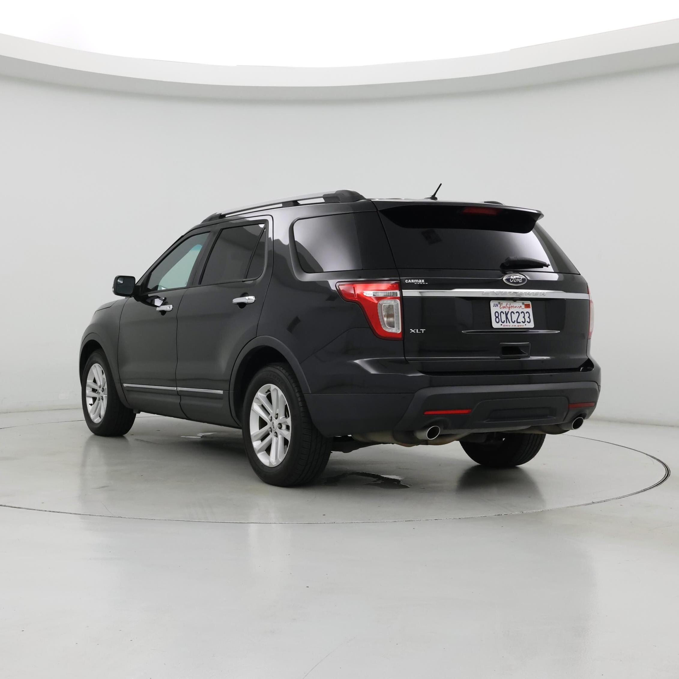 Thumbnail: 2015 Ford Explorer - 2