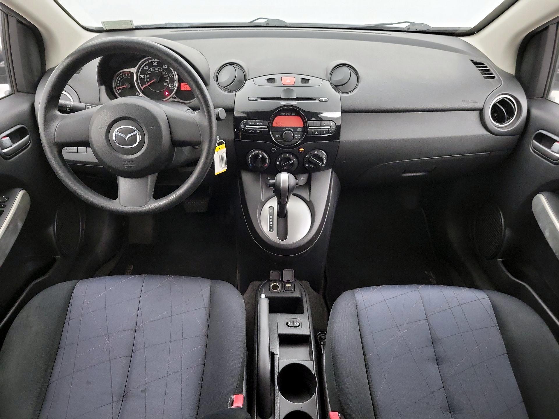 Thumbnail: 2014 Mazda Mazda2 - 9