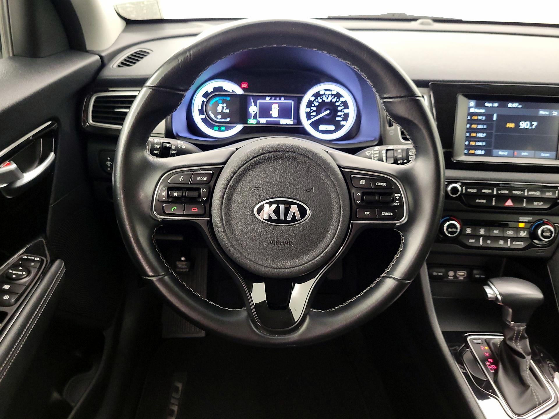 Thumbnail: 2019 Kia Niro - 10