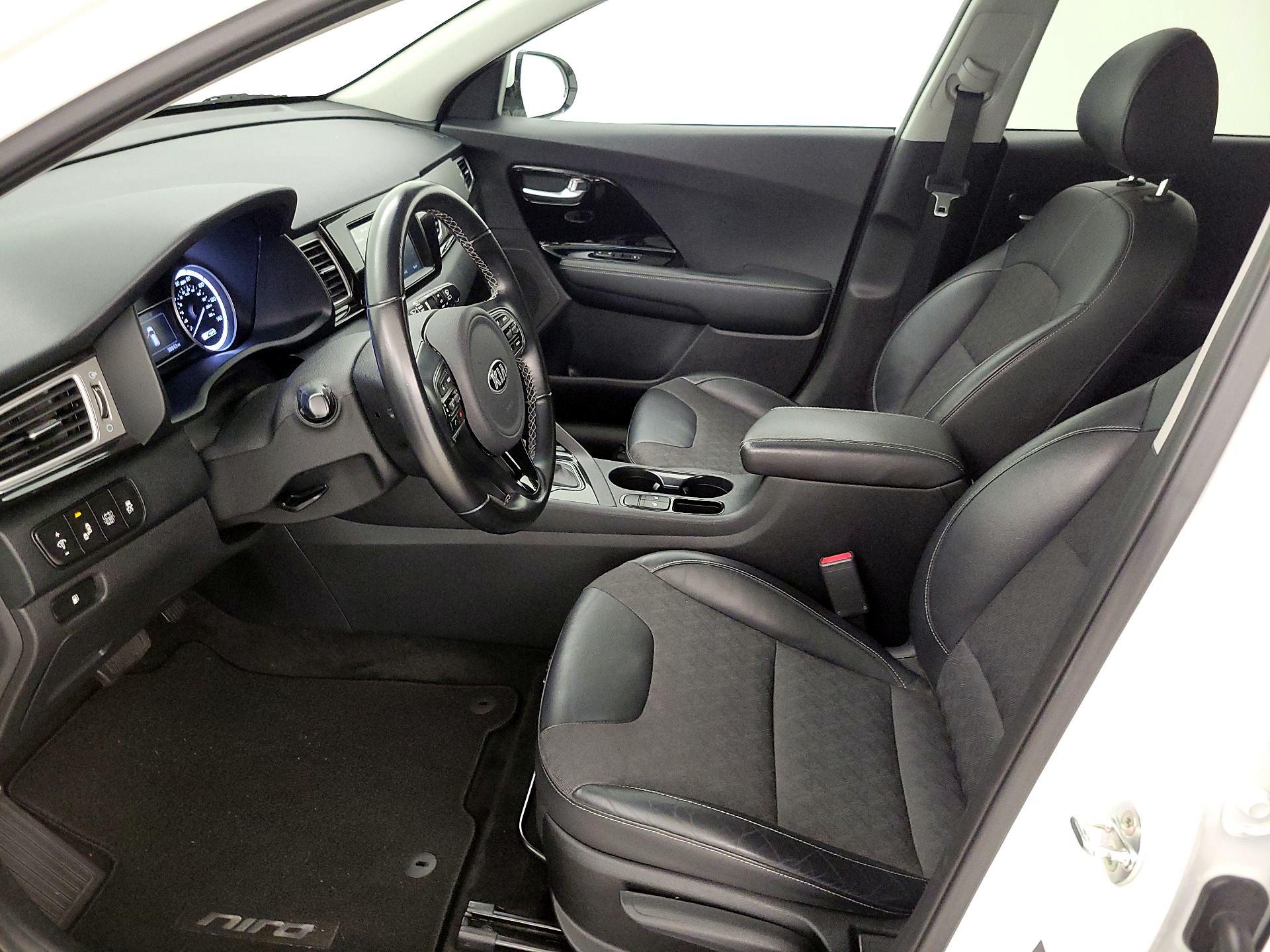 Thumbnail: 2019 Kia Niro - 11