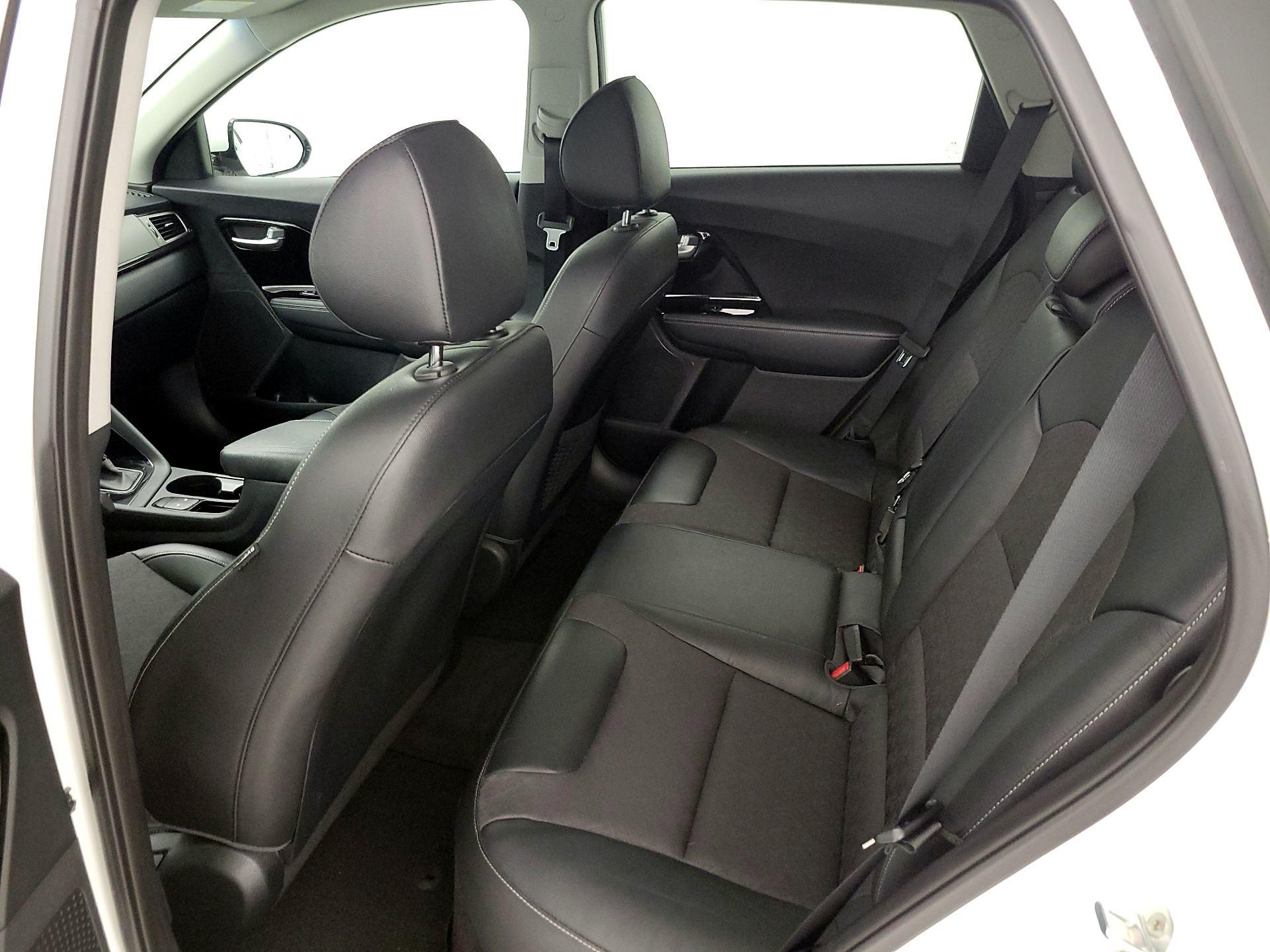 Thumbnail: 2019 Kia Niro - 19