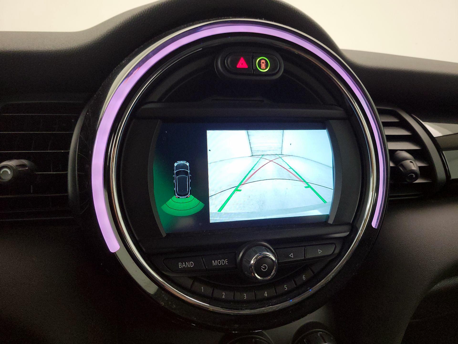 Thumbnail: 2019 MINI Cooper Hardtop - 14