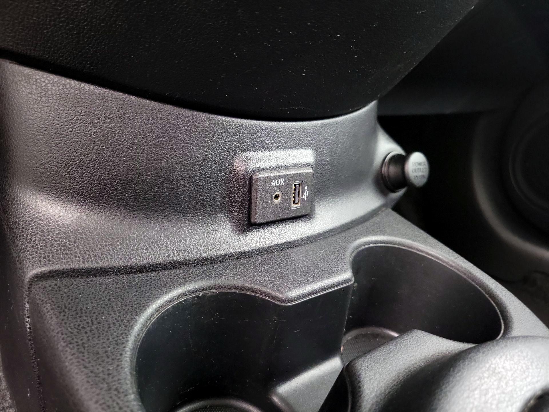 Thumbnail: 2019 Nissan Versa - 18