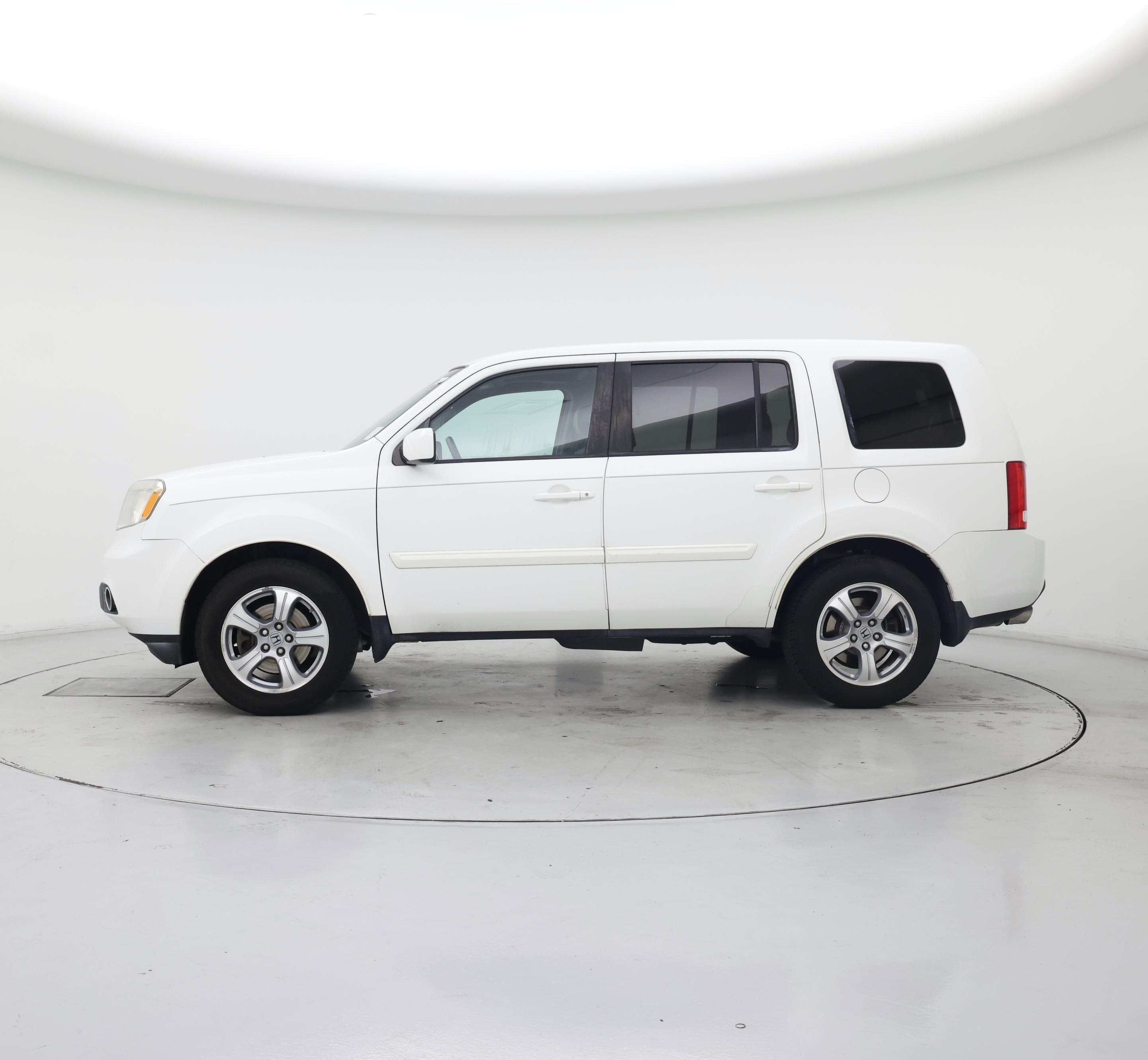 Thumbnail: 2015 Honda Pilot - 3
