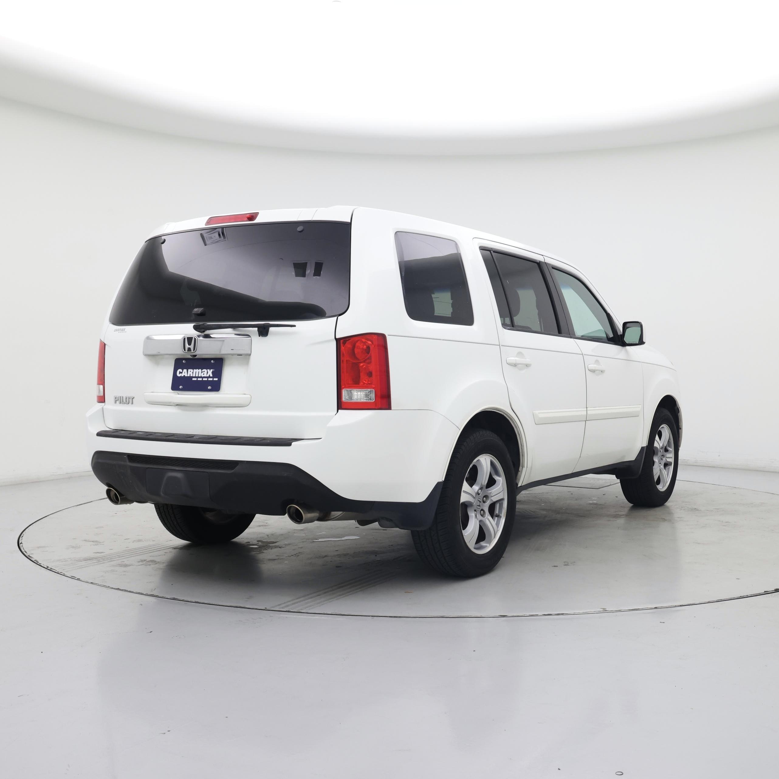 Thumbnail: 2015 Honda Pilot - 8