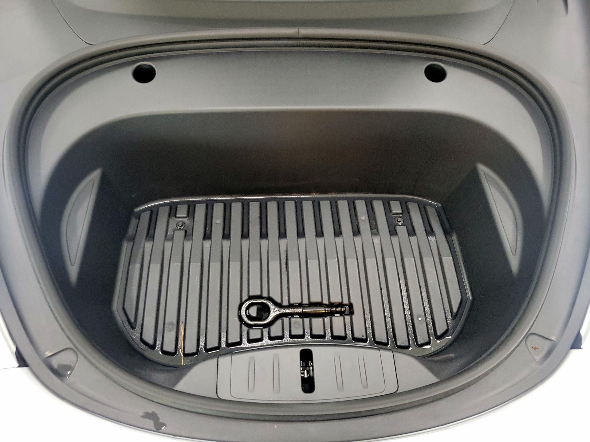 Thumbnail: 2023 Tesla Model 3 - 20